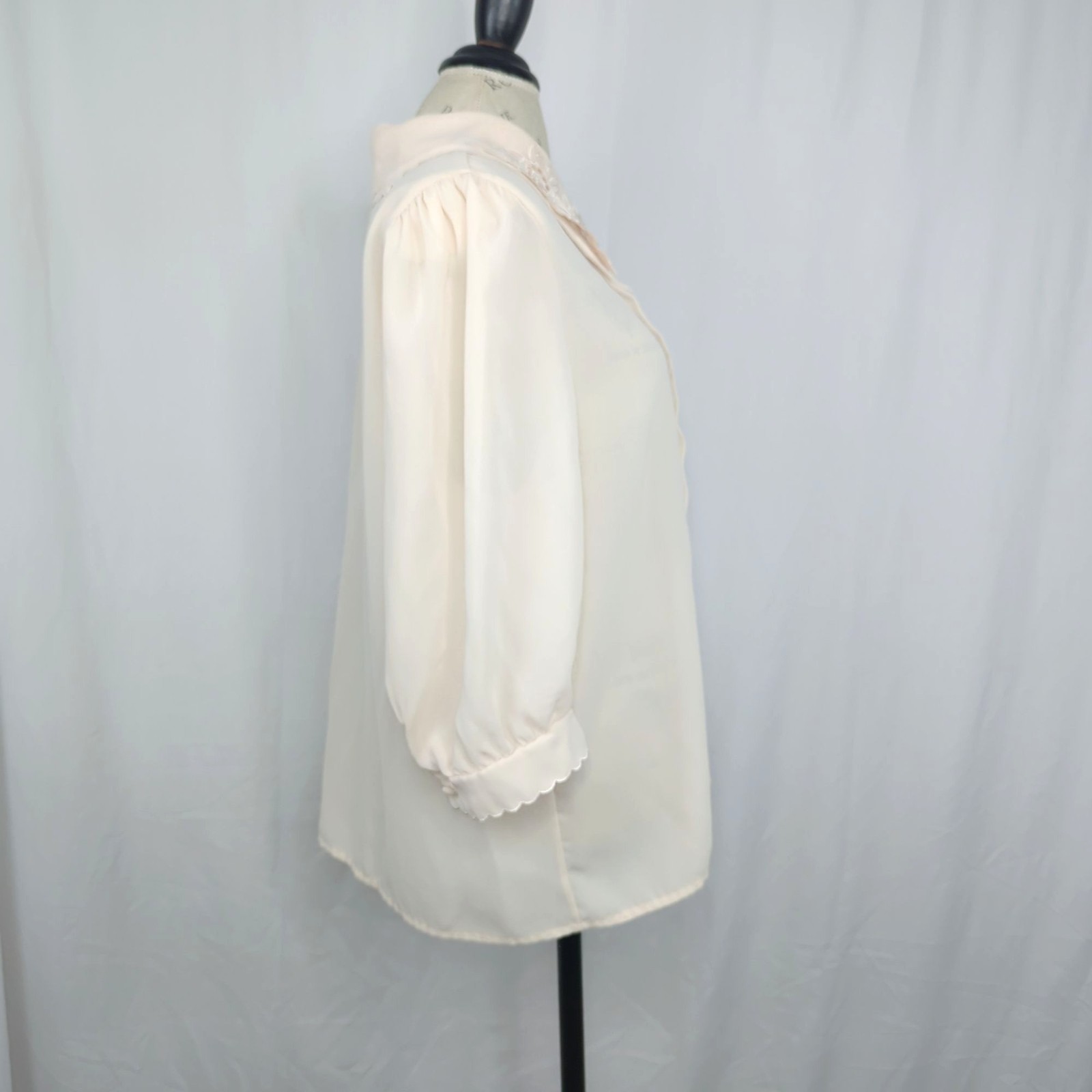 Vintage 80s Josephine Top Large Cream Pin Tuck Blouse