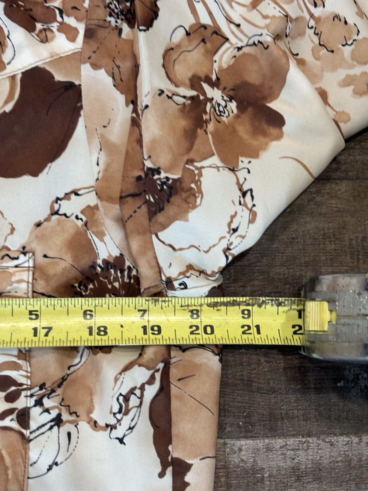 Vintage Women’s Karman Pearl Snap Button Long Sleeve Brown Floral Shirt Sz Lrg?