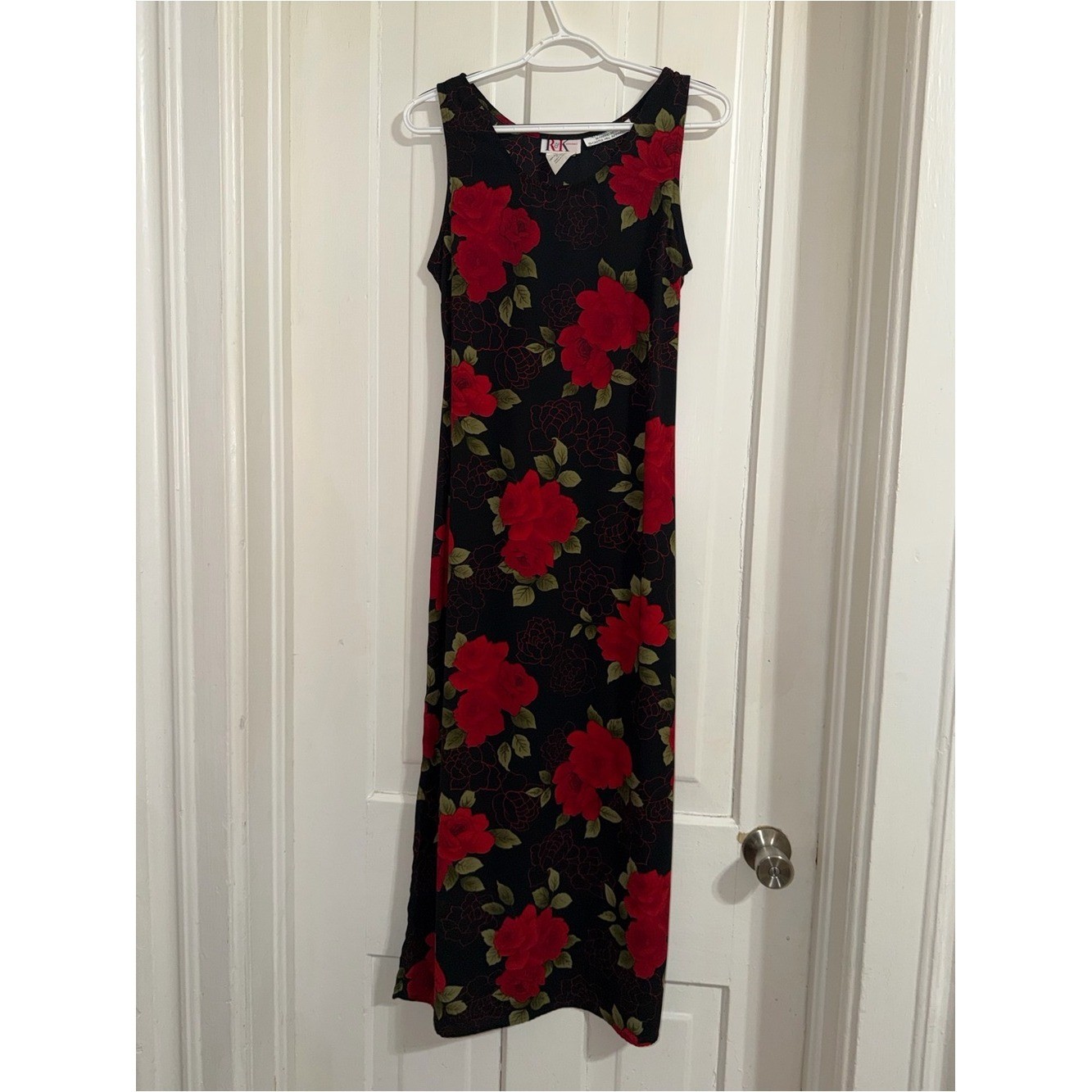 Vintage Women’s R&K originals size 8 Black Dress with Red Floral Pattern