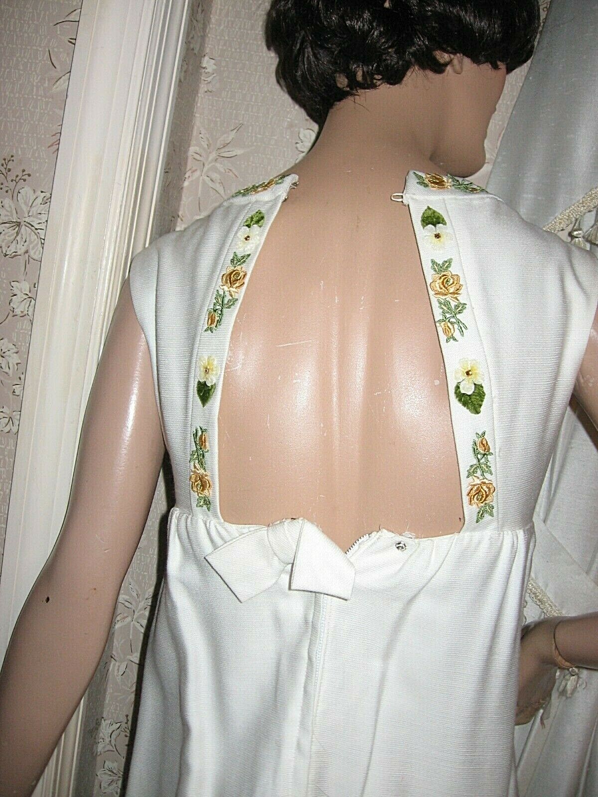 VINTAGE 1960 IVORY EVENING GOWN – GOLD/YELLOW/GREEN EMBROIDERED FLORAL DESIGN