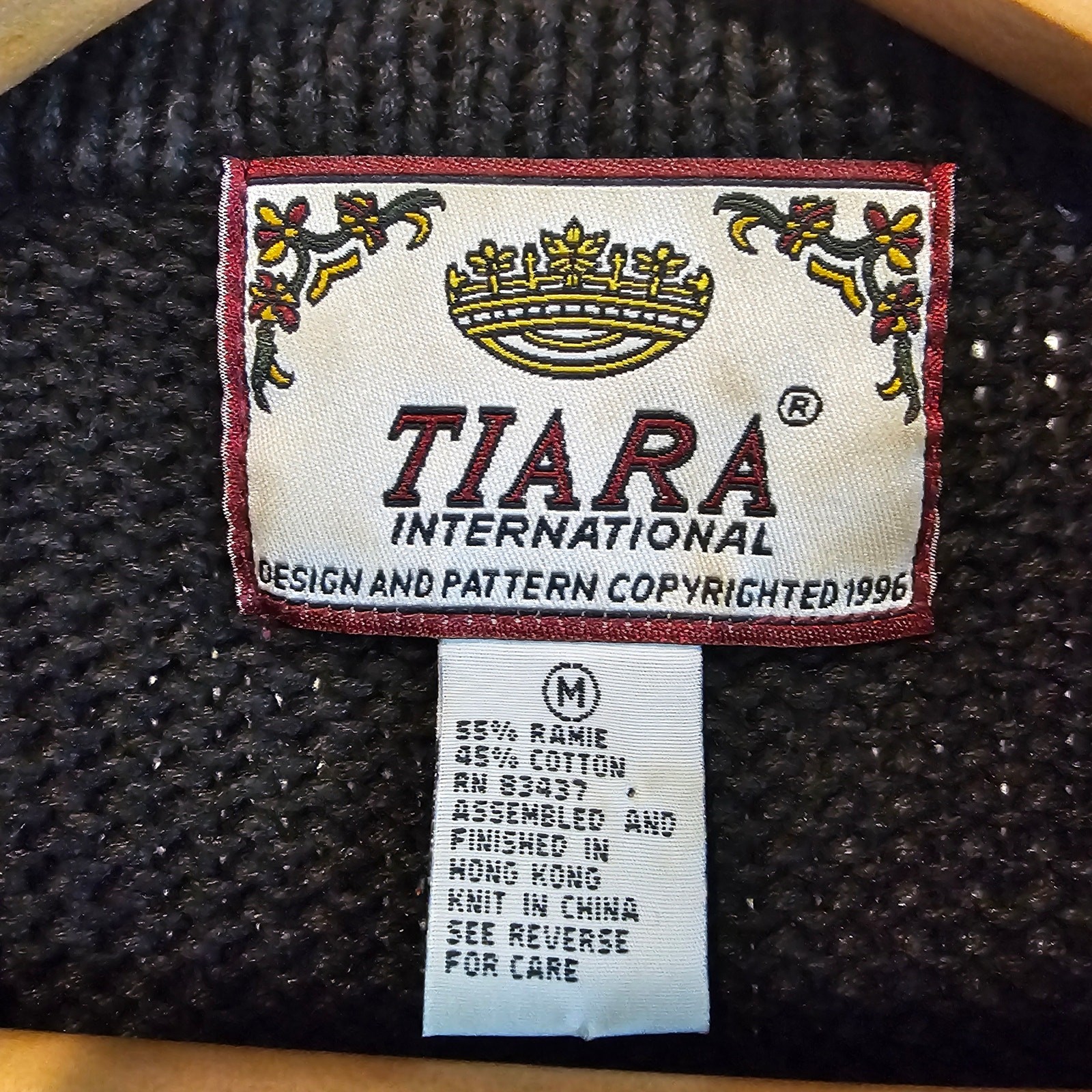 Vintage Tiara Sweater Womens Med Black Knit Floral Patchwork Cottage Grandmacore