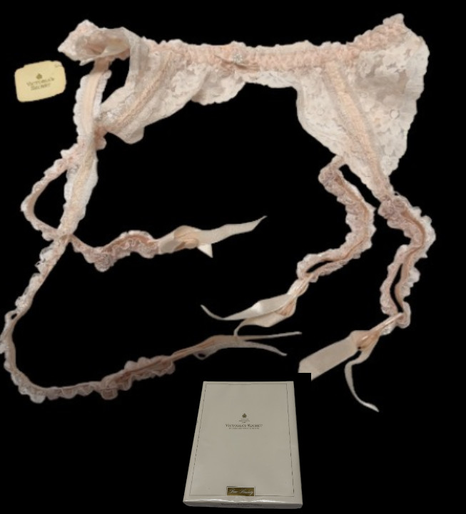 VICTORIA’S SECRET — NOS, Garter Belt, Pink Lace, Nude Stockings, Vintage 1980