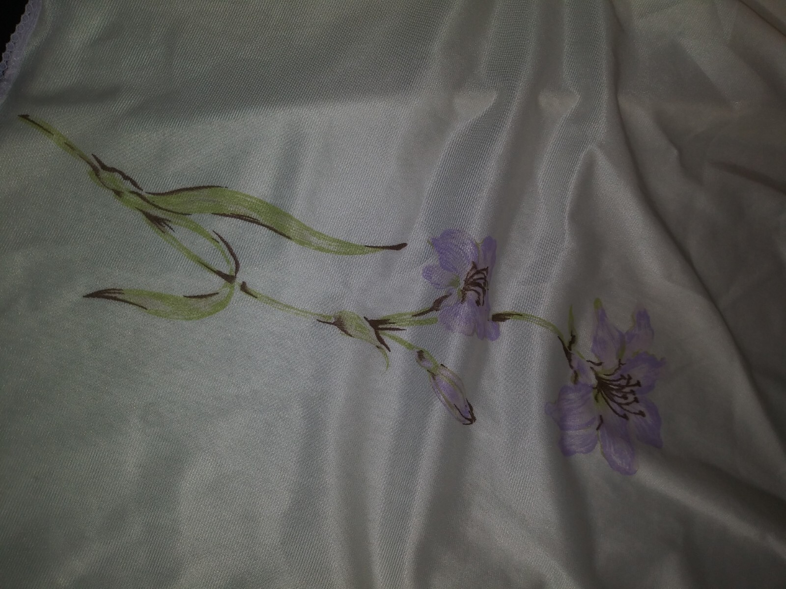 Vtg Silky Wedding Shiny Slip Half Slip Lace Slip Pin Up Flower lace Slip