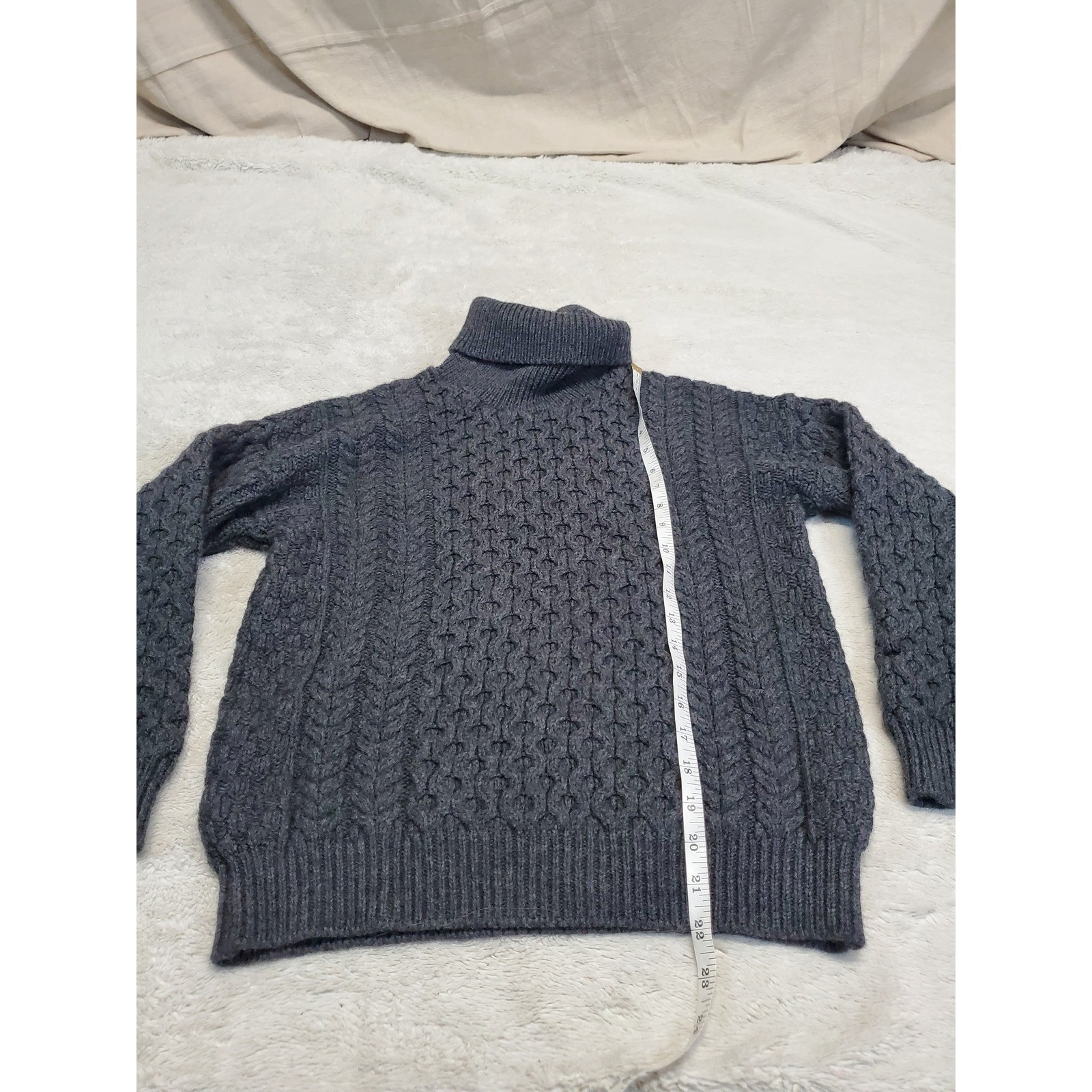 Vintage Gray Chunky Cable Knit Turtleneck Merino Wool Fisherman Sweater Small