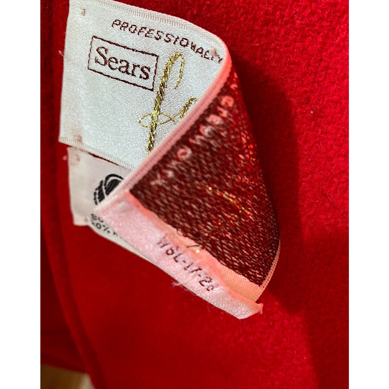 Sears Fashions Designs Red Wool Nylon Winter VTG Ladies Coat Jacket Cabin READ