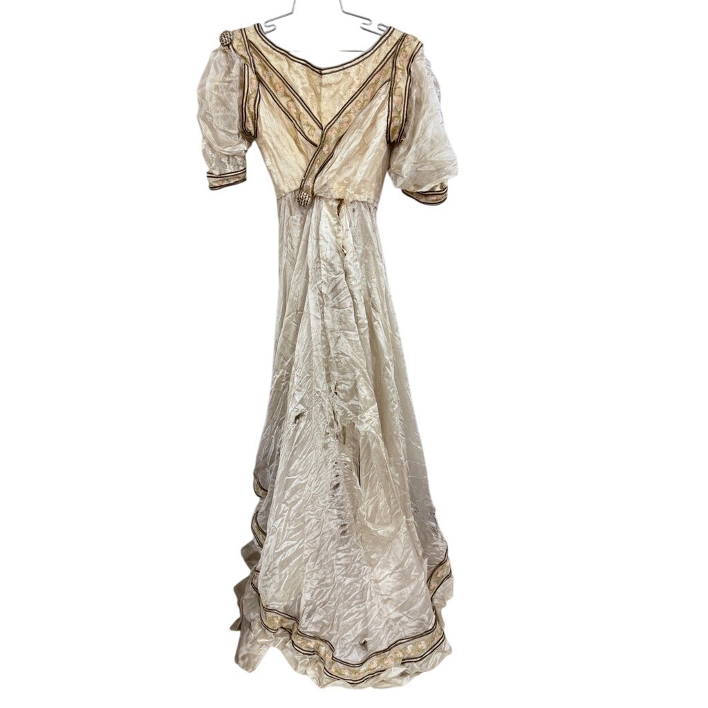 VTG Edwardian Ivory Silk Wedding Gown TLC Shattering Silk Embroidered Trim
