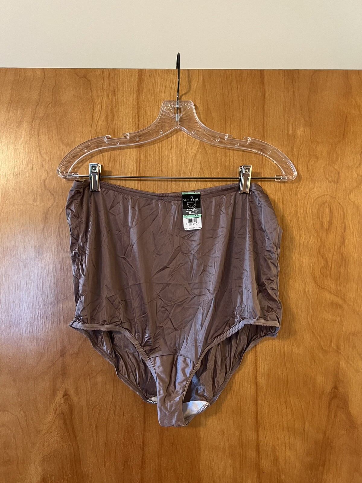 Vanity Fair Panties 15712 Brief Walnut Granny Panty Tagless 2014 NWT Macys 8 XL