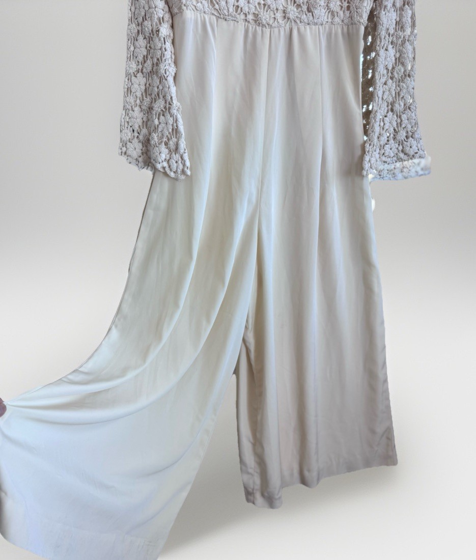 Vintage 70s Halo Sport Fashions Crochet Lace Beige Hippie Boho Jumpsuit Romper