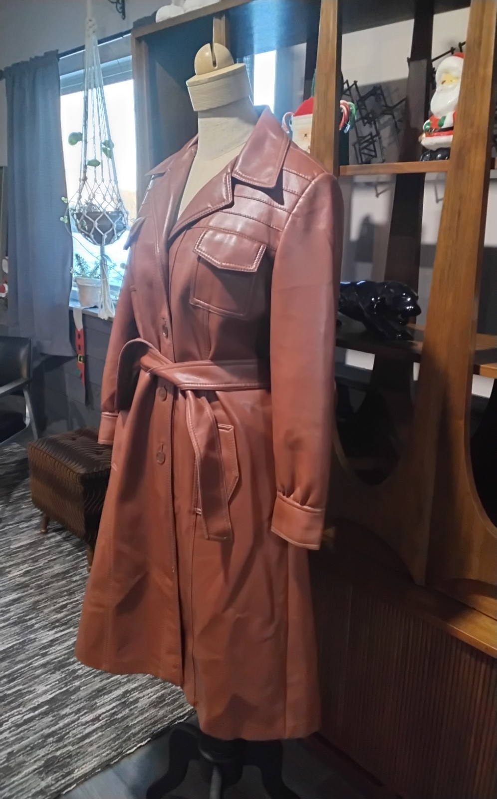 Vintage Mod Maid Pleather Boot Length Coat „Leather Look” -Size 14-