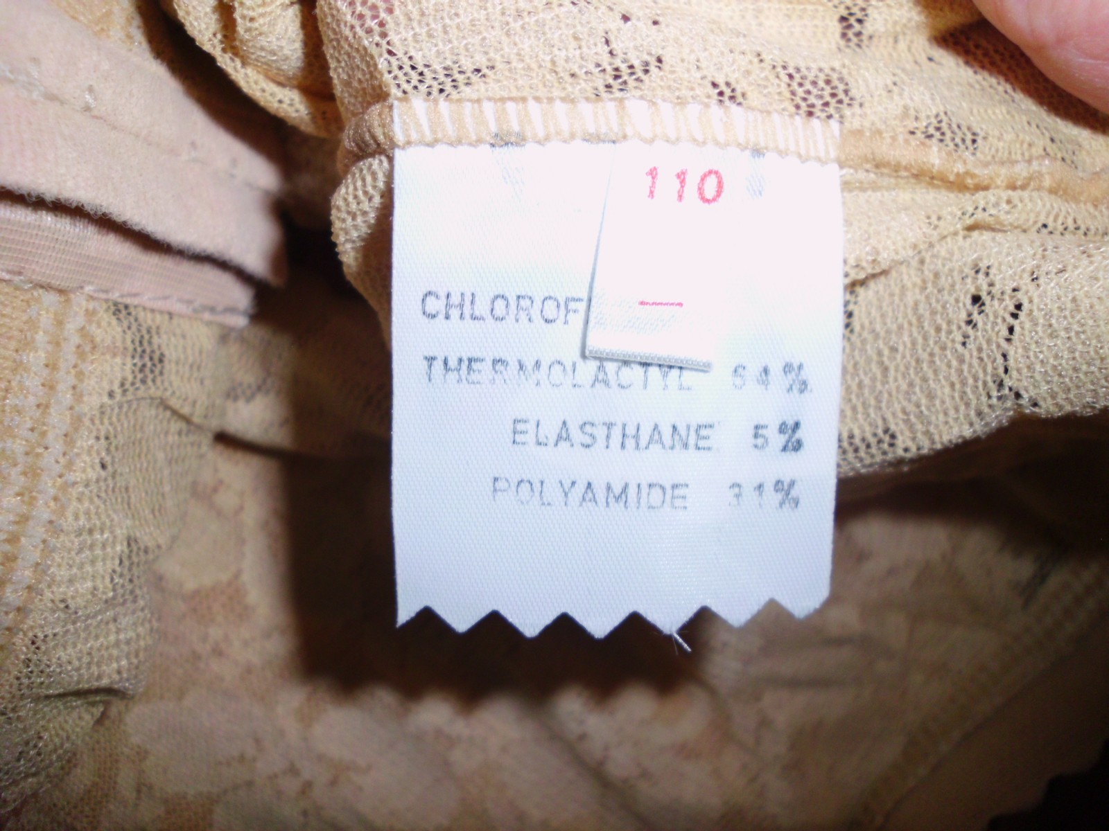 2x Vintage Bra 90-95 C, Damart Lace Skin/ Long Bra Unworn Stock Odor