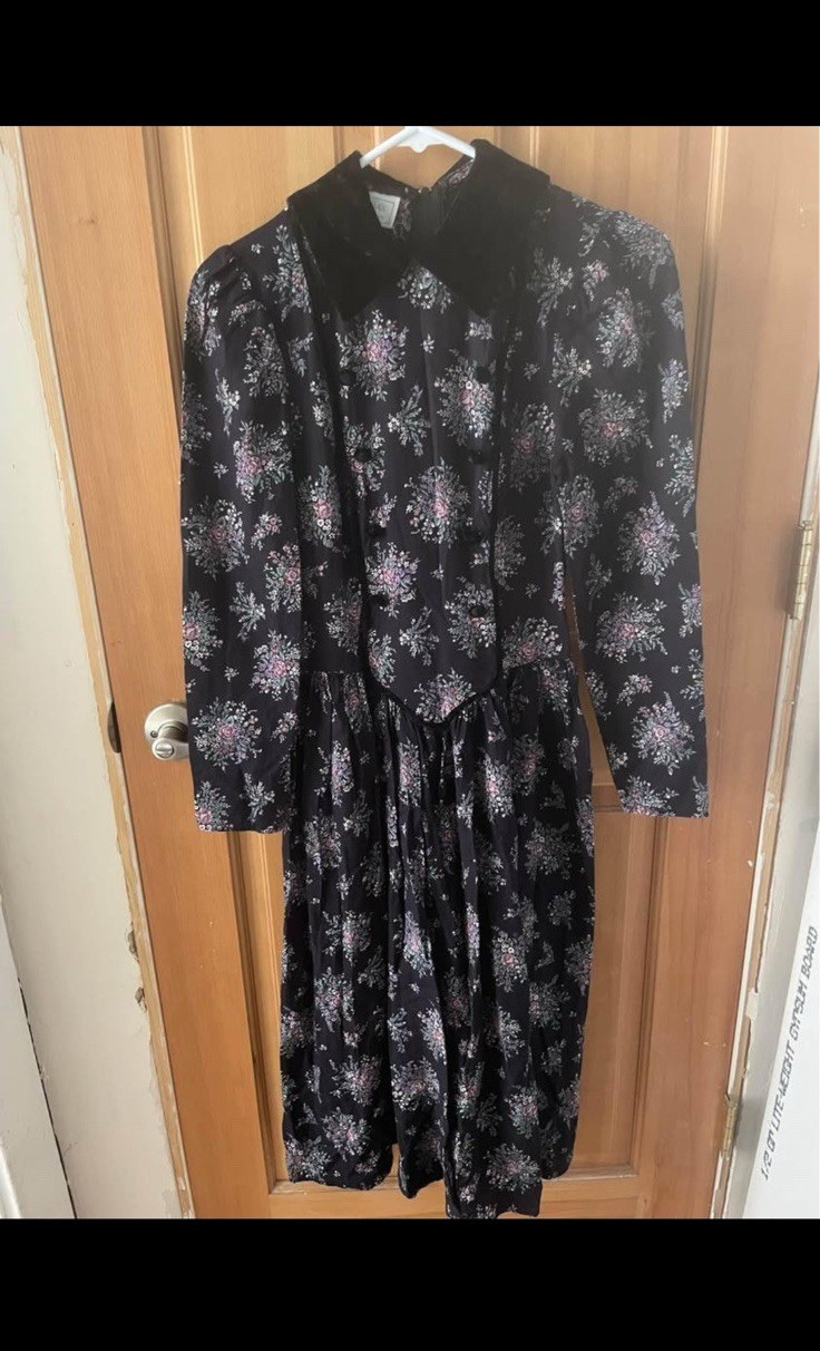 Gunne Sax by Jessica McClintock Black Floral Velvet Shirt Dress Long Sleeve 5