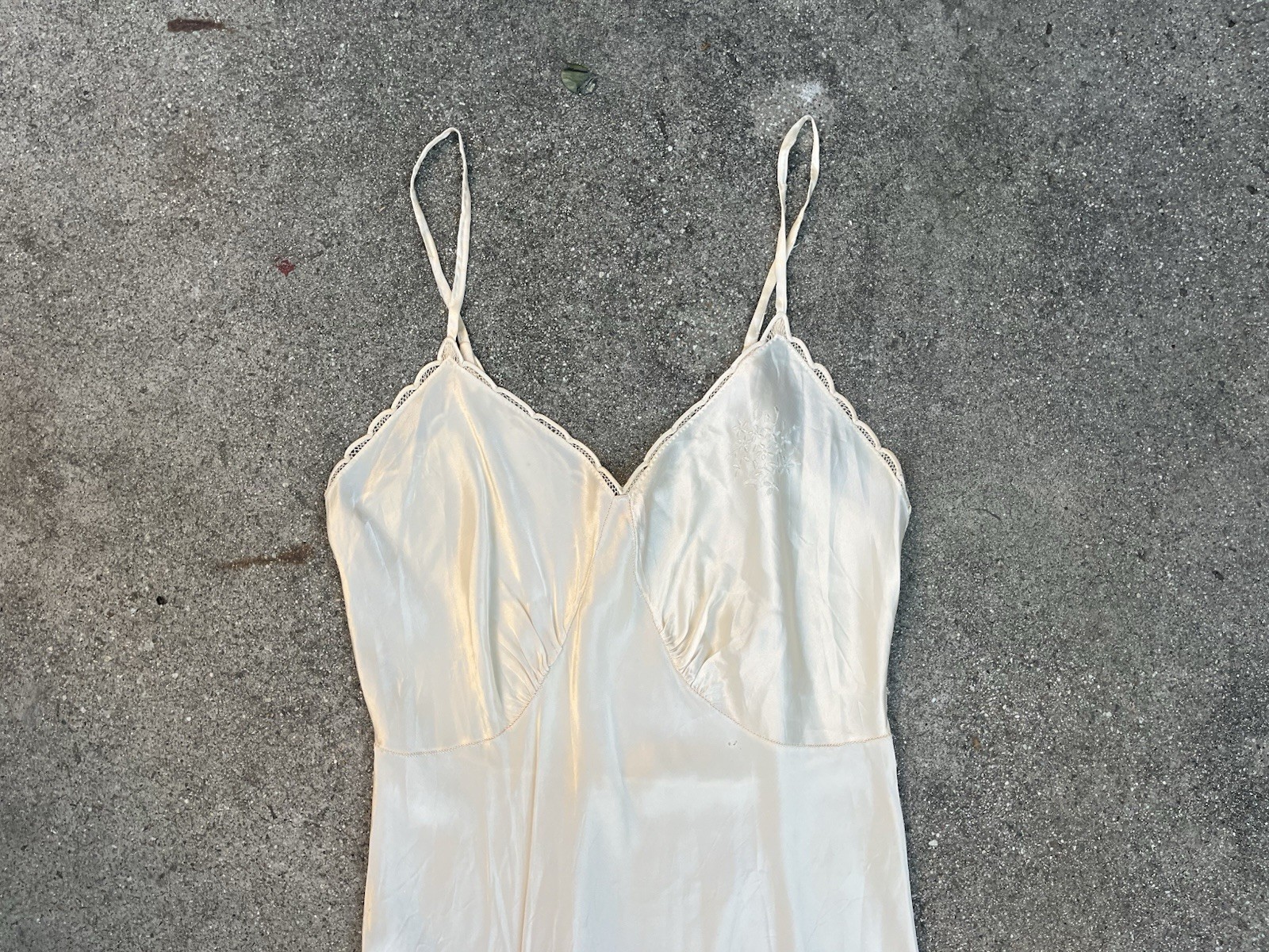 1930s silk slip dress Yolande 34 hand sewn embroidered midi 30s bias cut xs s 36