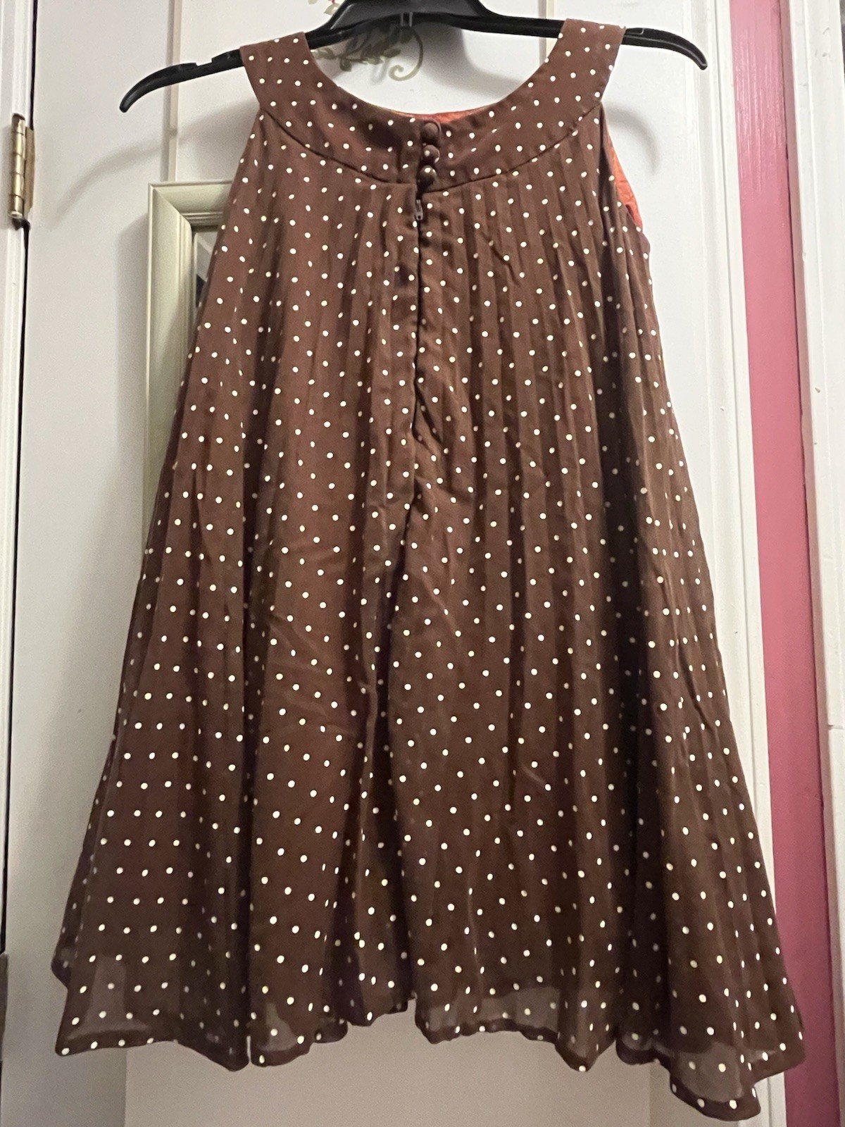 Vtg 1960’s Brown With White Polka Dots Pleated Sleeveless A-Line Dress Cut Tag