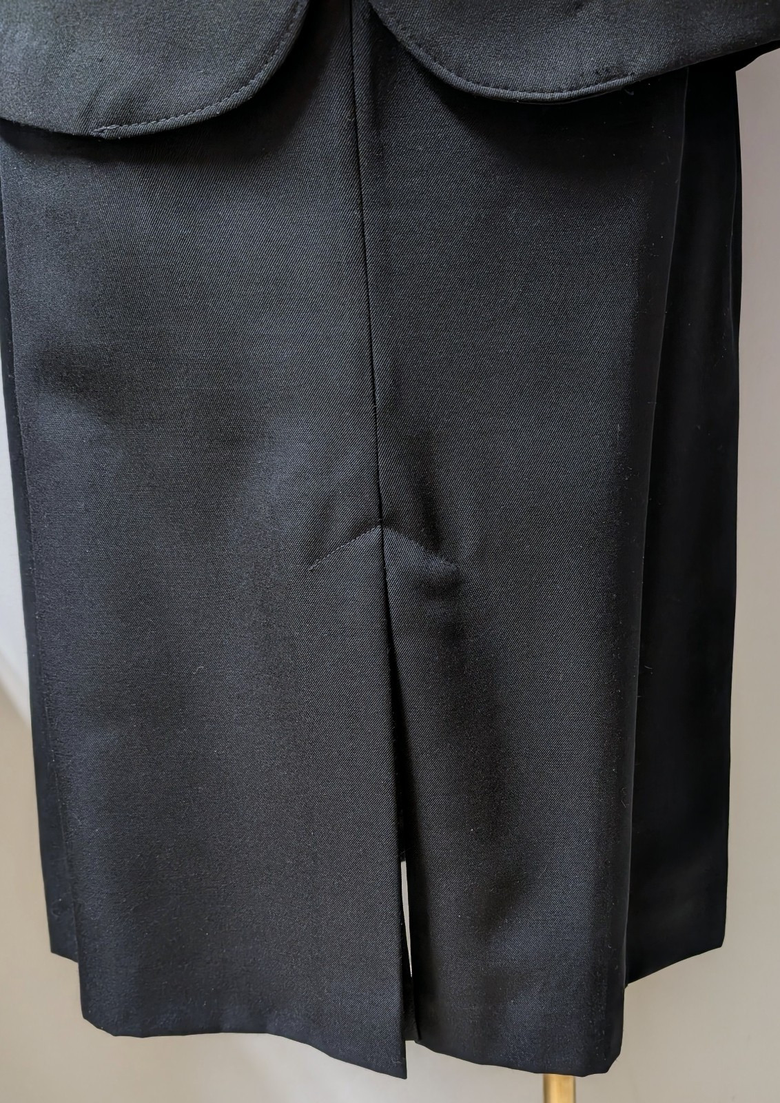 Happy Legs Vintage 70’s Black A-Line Skirt Suit Set Belted 2 Button S 6