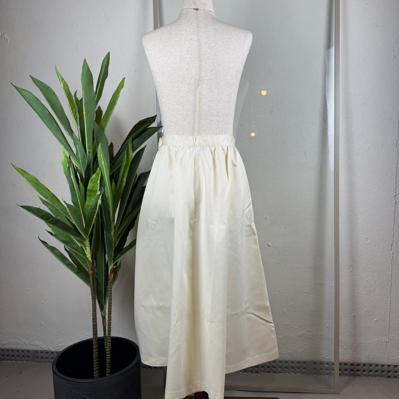 Romantic Garden Party Vintage 3pc Skirt Suit Set 14/18 Ivory (2 Skirts Included)