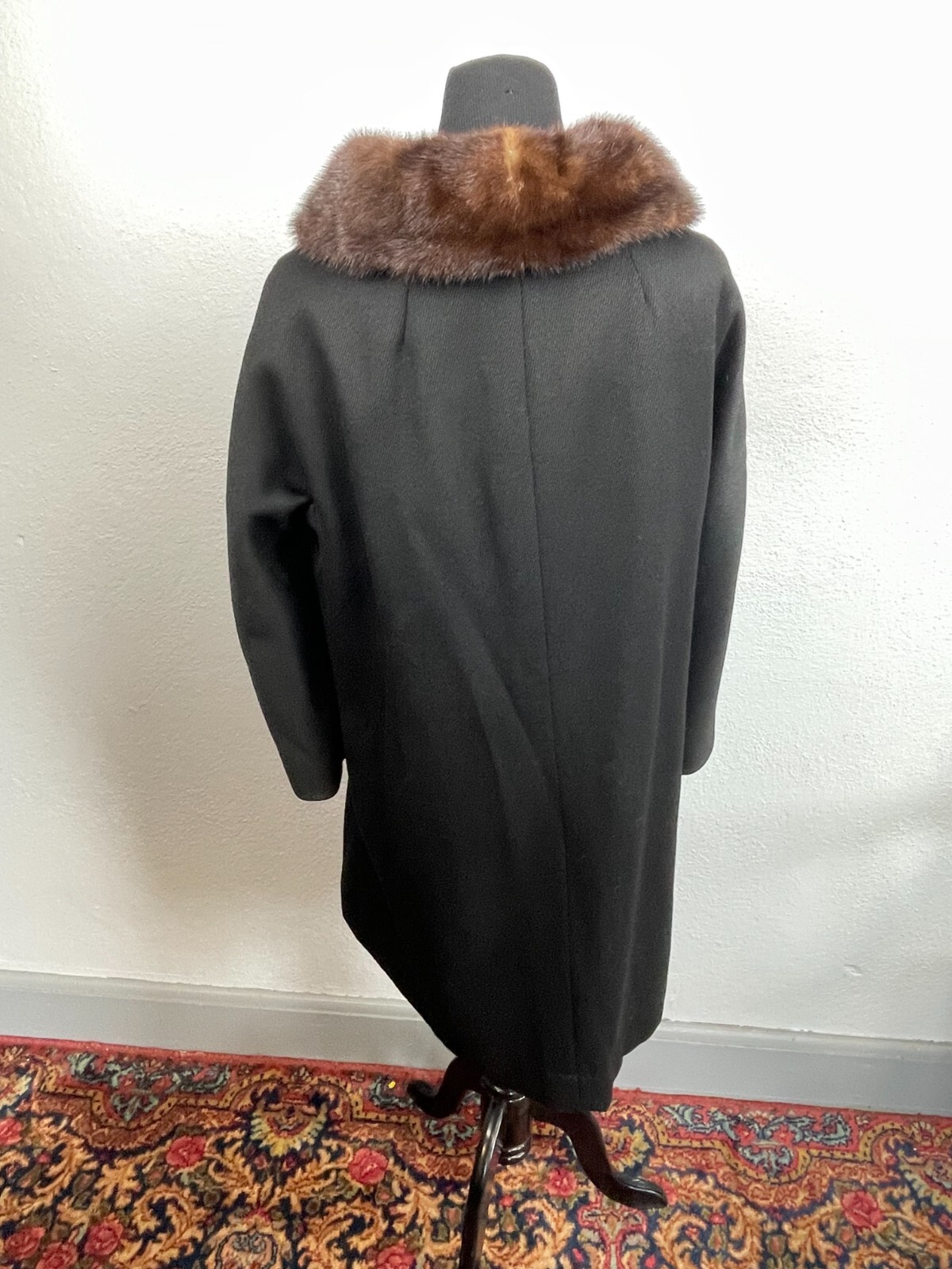Vintage Forstmann by Penn Craft Women’s Black Fur Collar Asymmetric Button Coat