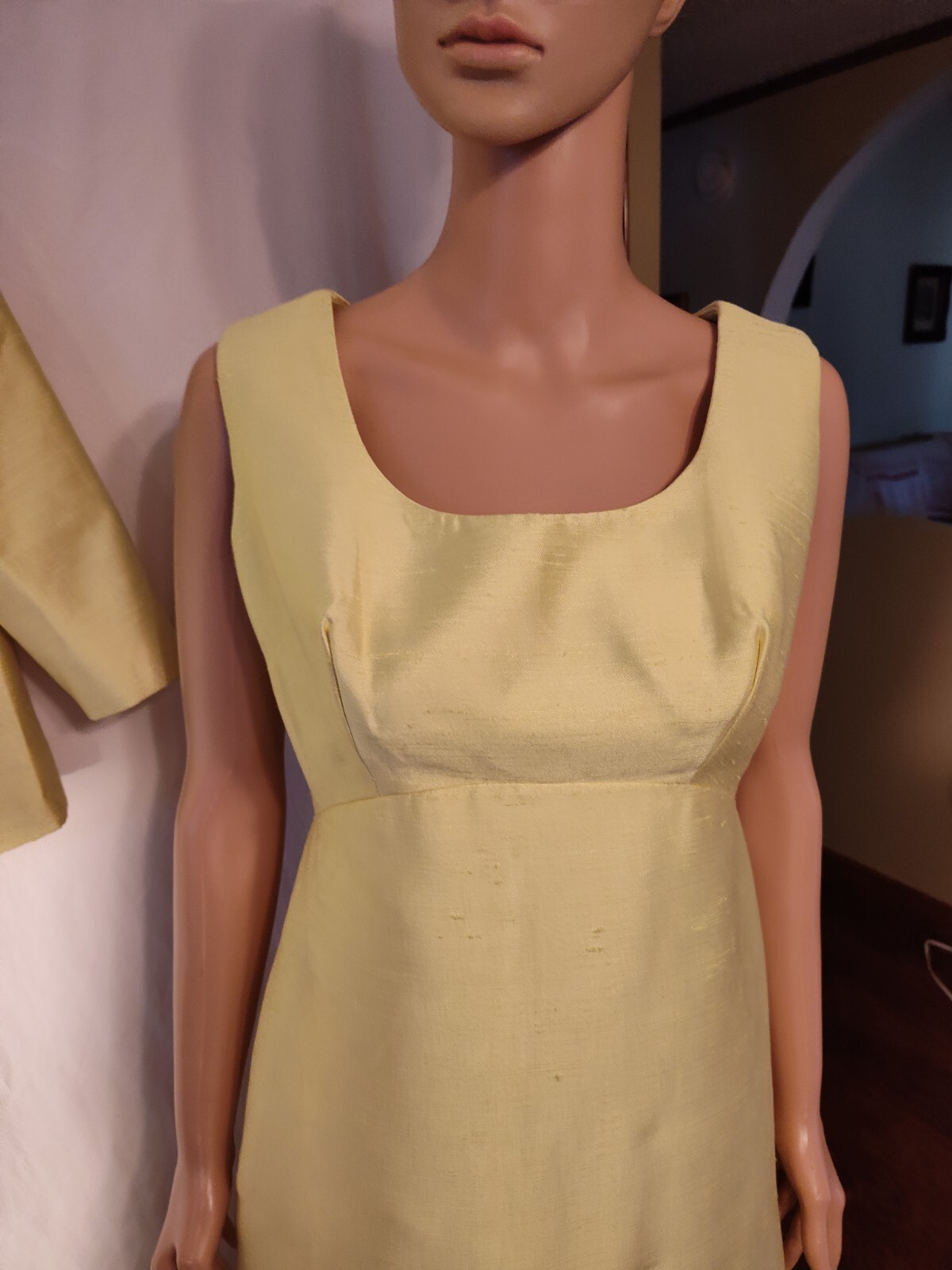 Ladies Vintage 2 Pc. Dress/3 Button Jacket Yellow, M, Pre Owned, Not Branded