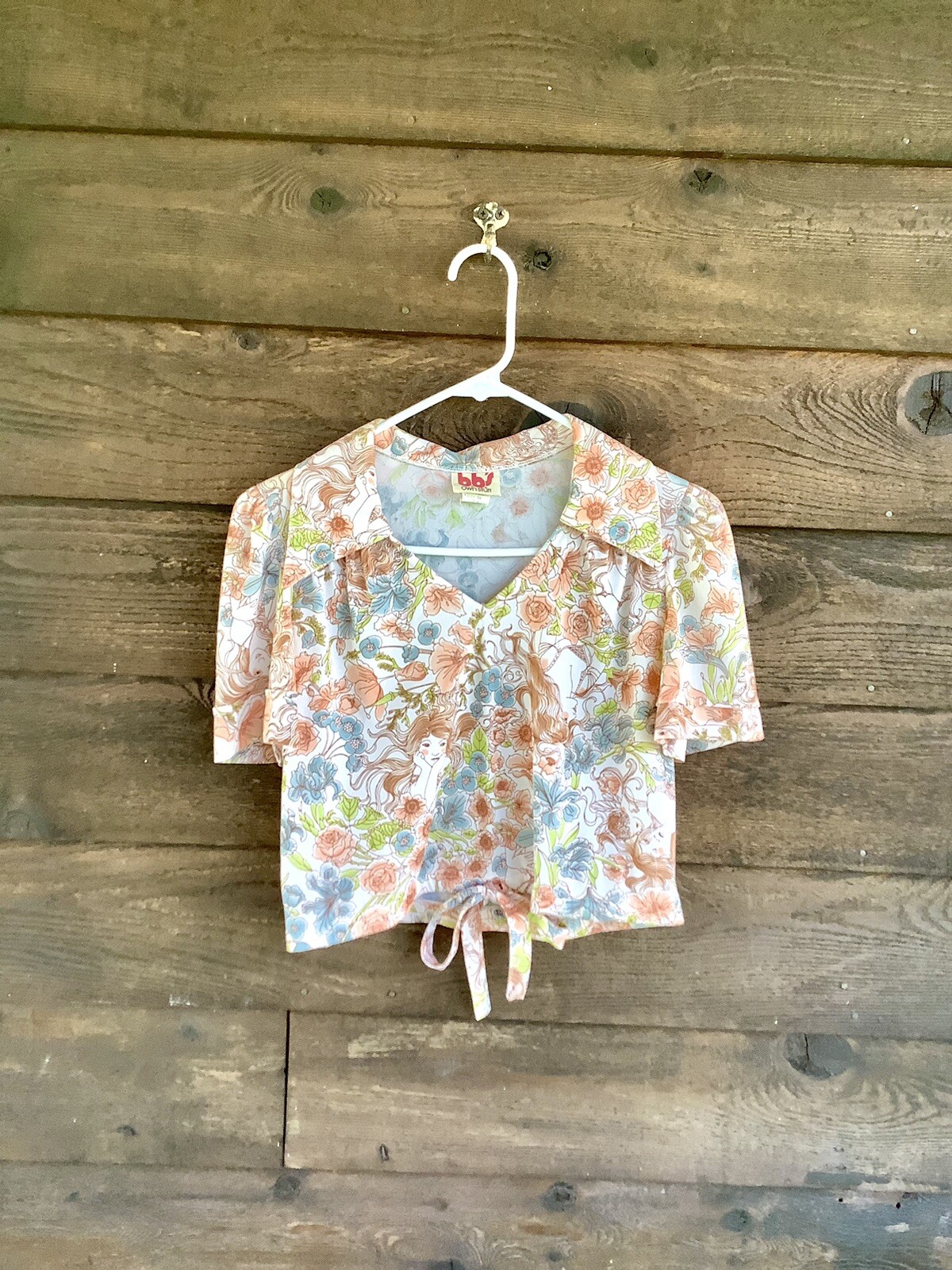 Vintage b.b.’s Own Stuff Peach Blue White Flower Child Cropped Shirt Size 9/10