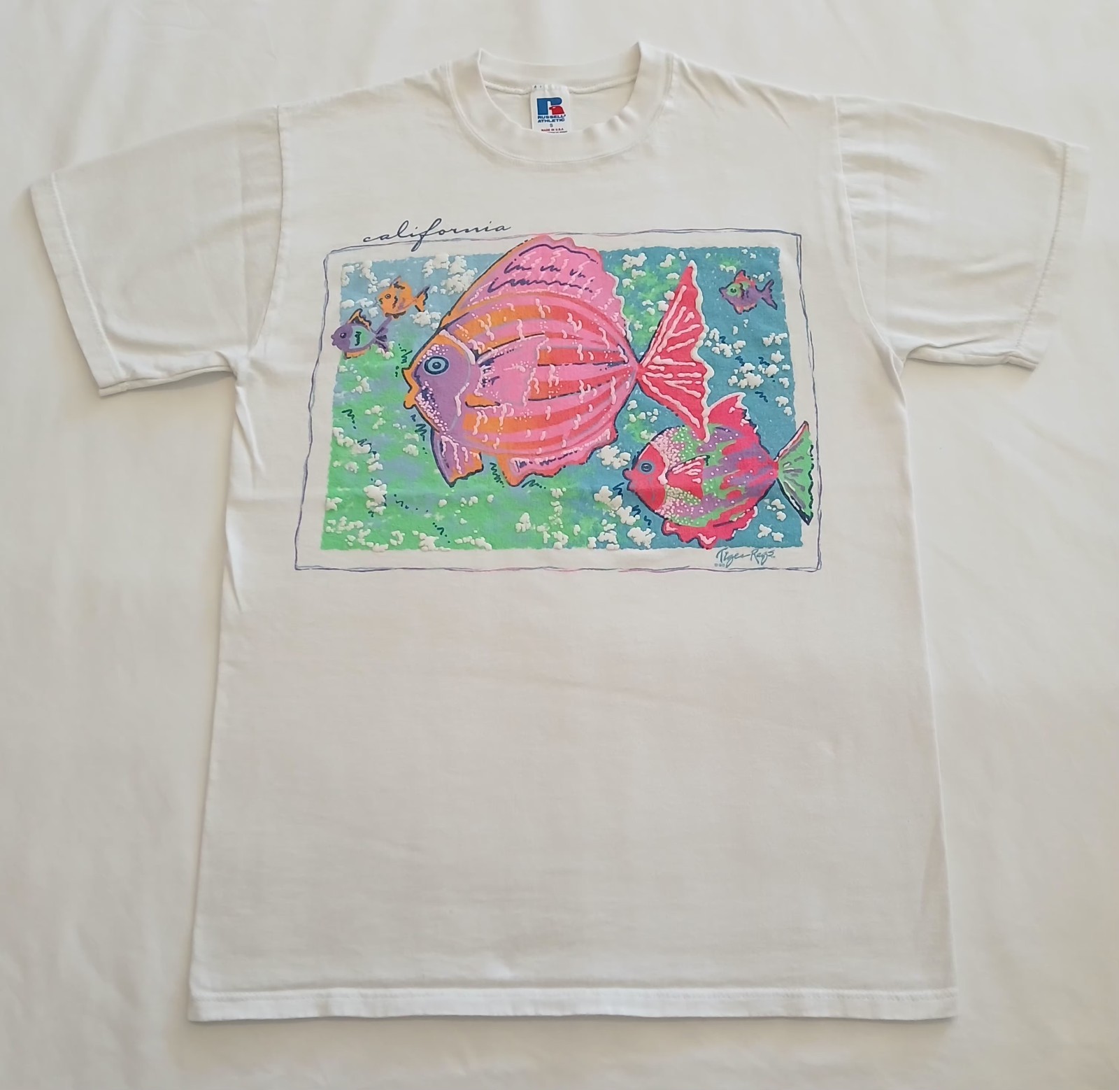 Vintage 90’s Russell Athletic T-Shirt S Womens White Made In USA California Fish