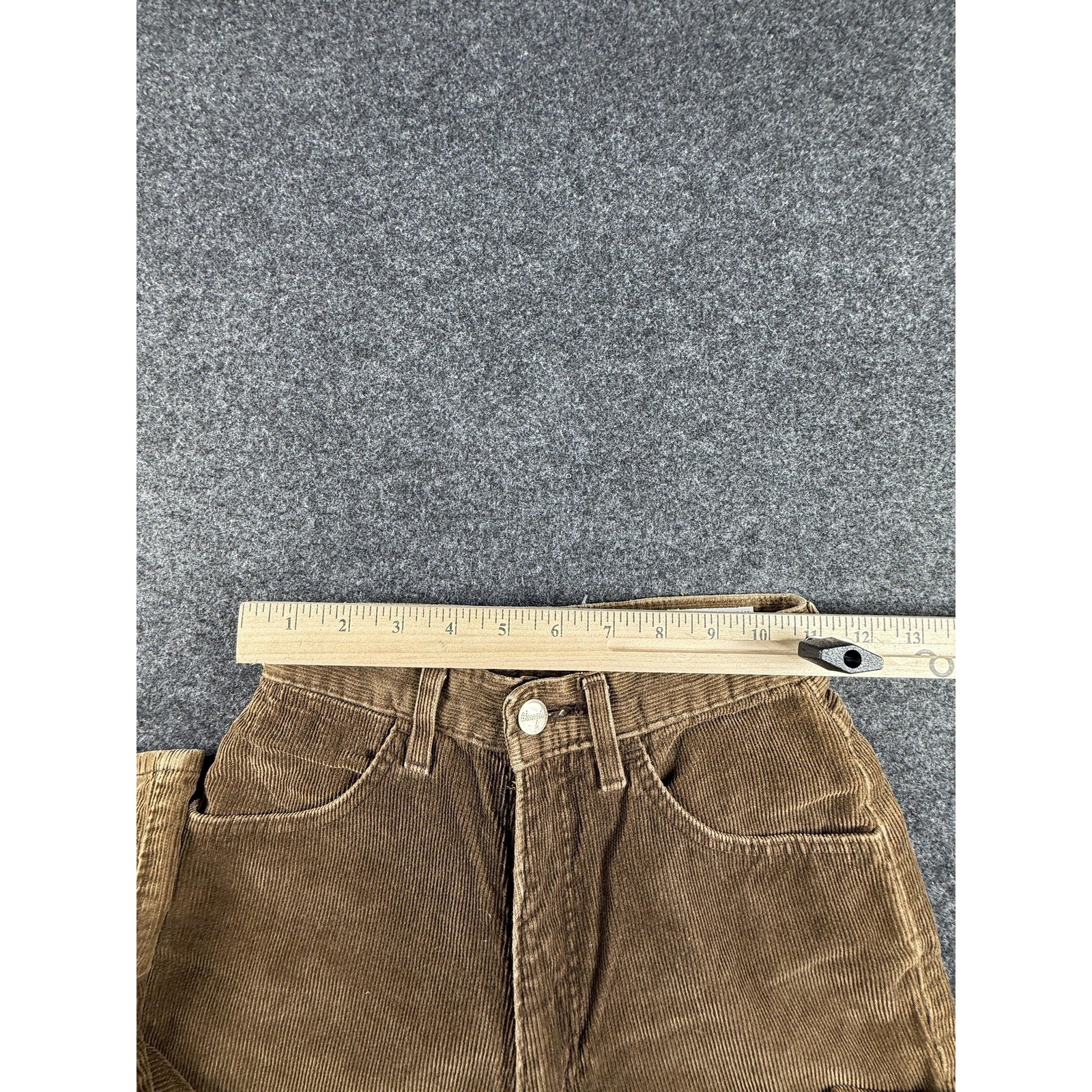 Wrangler High Rise Wide Leg Tan Corduroy Pants Size 27 Vintage Boho Retro Grunge