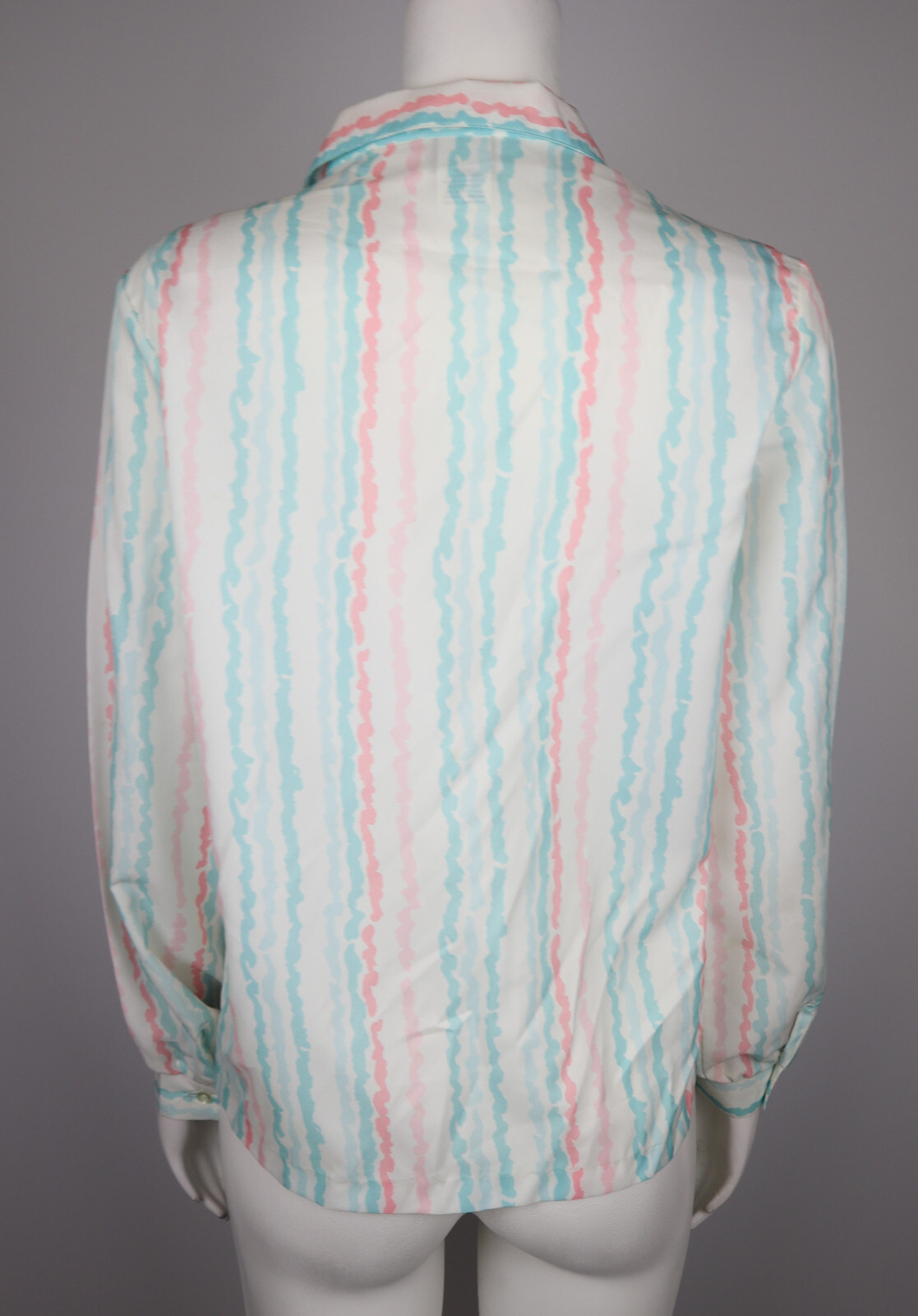 VINTAGE WOMEN’S WHITE BLUE PINK PRINT LONG SLEEVE BLOUSE – ALICIA – SIZE 10
