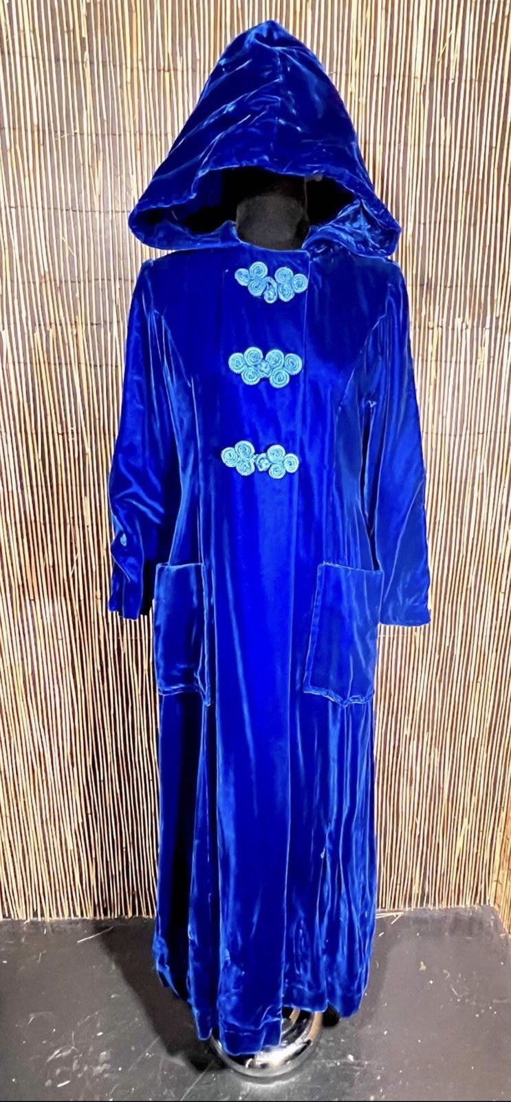 Vintage Bright Royal Blue Velvet Hooded Opera Coat Cape Pin Up Gothic