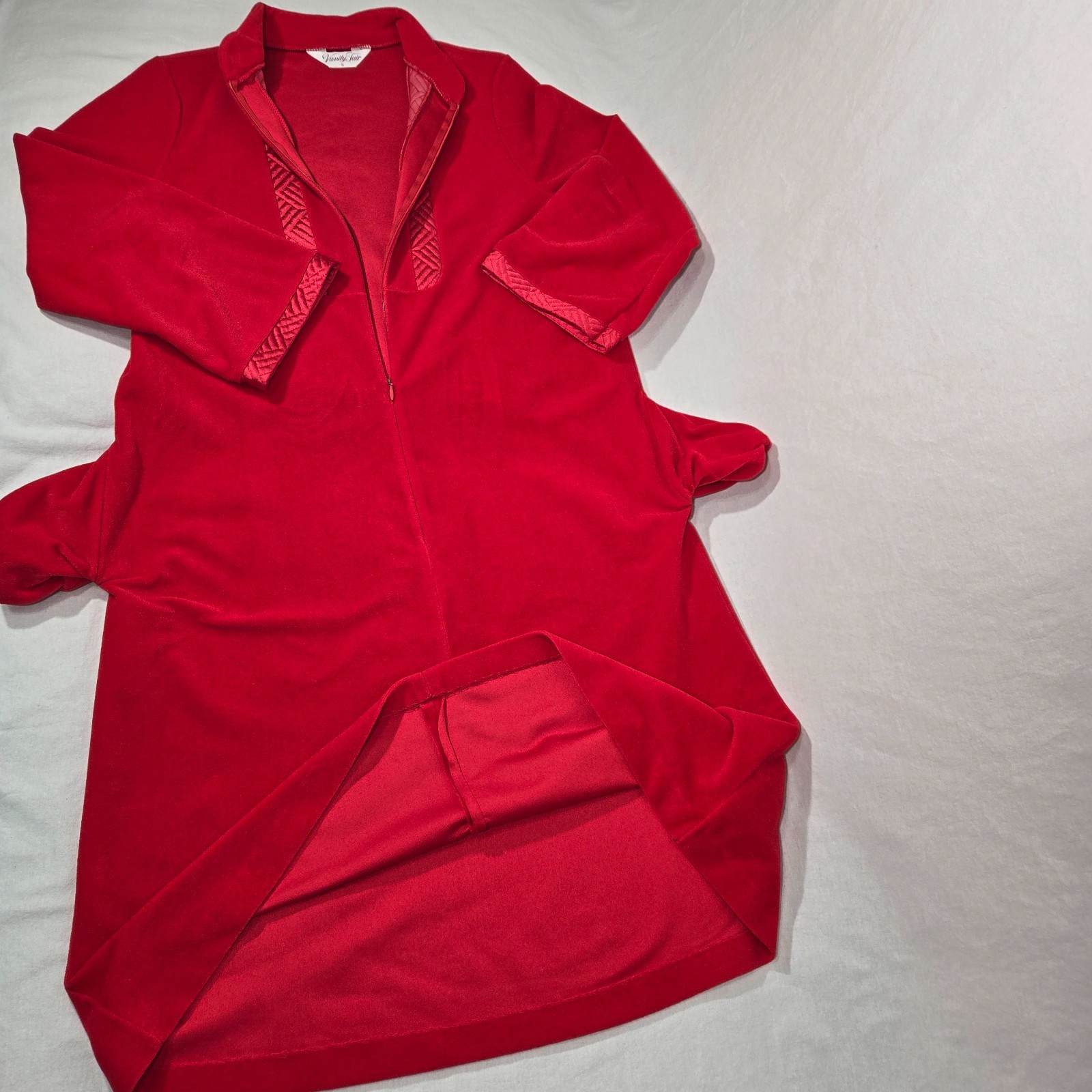 U.S.A. Vintage VANITY FAIR Red VELVET Satin Trim Mid-Length House Dress Size S.
