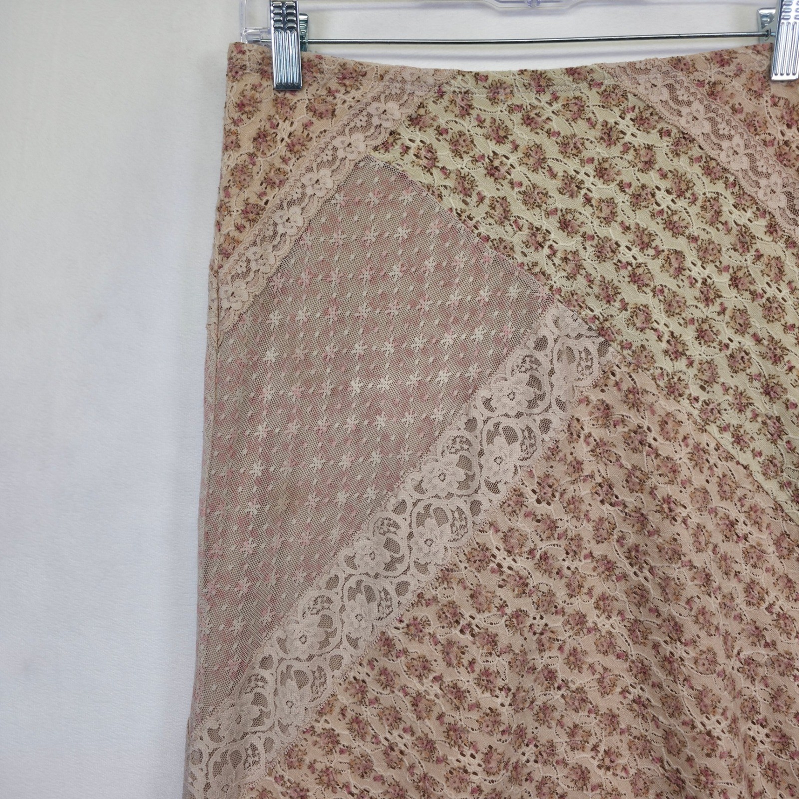 Floral Patchwork Lace Boho Skirt Womens M Pink Cottagecore Coquette Ruffle Y2K