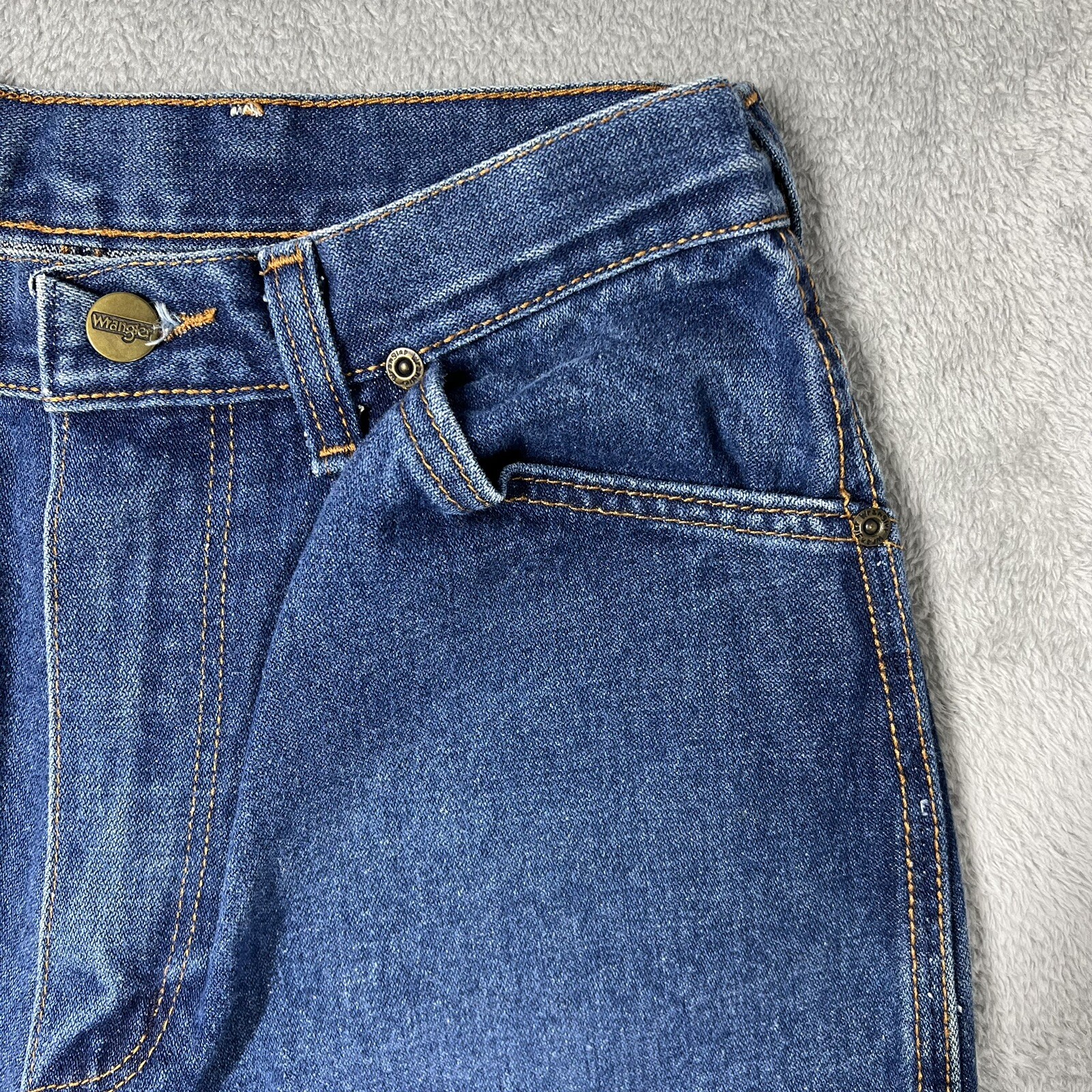 VTG Wrangler No Fault Jean Women’s Size 12 Misses Regular Fit USA Made MX695PW
