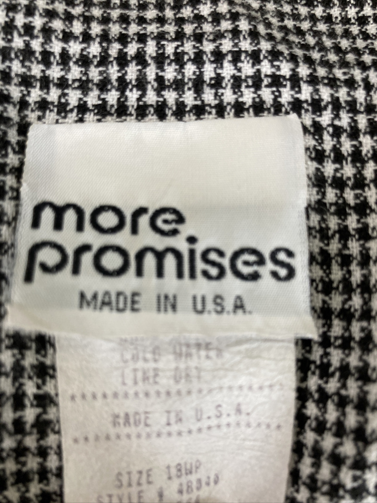 Vintage More Promises Houndstooth Skirt & Blouse Set Size 18WP Black White