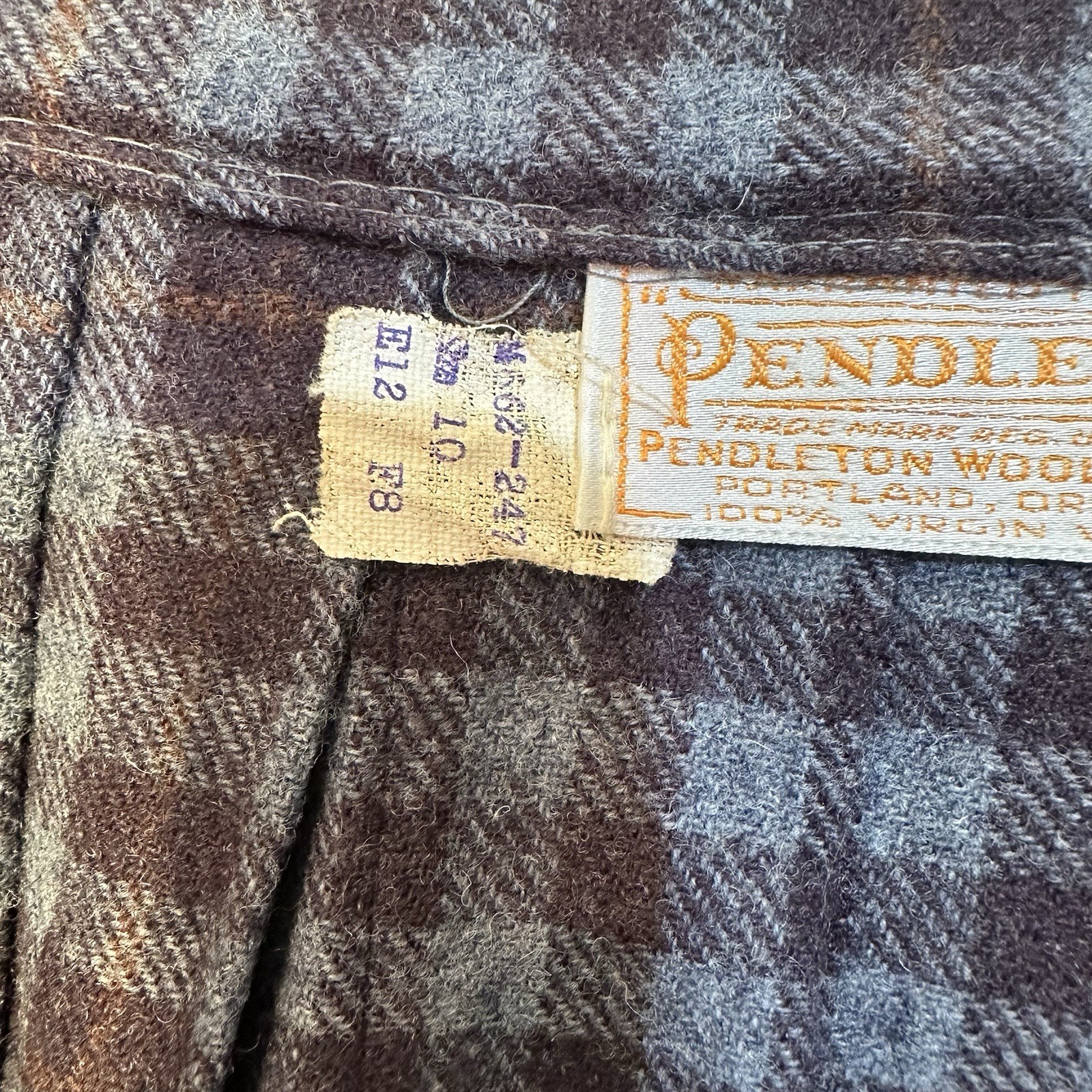 Pendleton VTG M662 Wool Walking Kilt Skirt 10 Muted Blue Purple Brown Plaid 80’s
