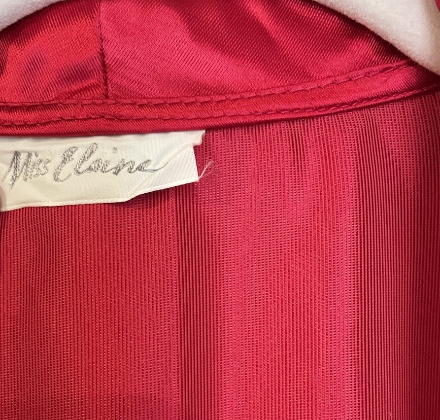 Miss Elaine Robe Large Red Satin Nylon Full Length Maxi Vintage
