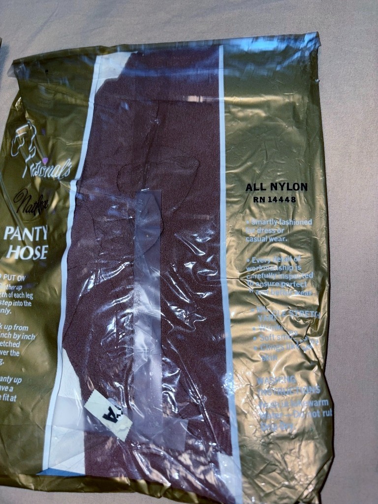 2 VTG Nationals A Stockings Panty hose Nylons Miracle Stretch 14448