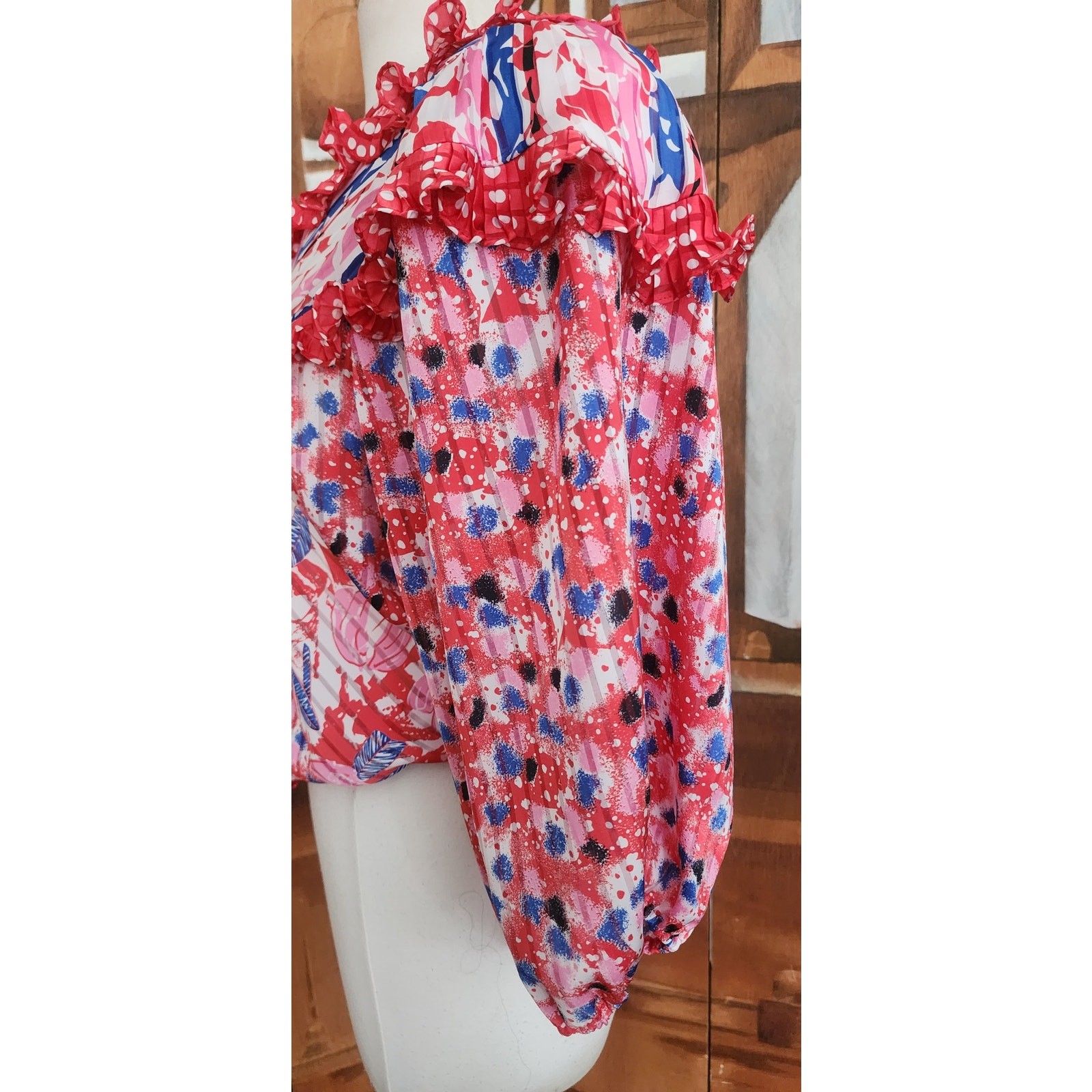 Vintage 80s Diane Freis Blouse Bold Print Poly Georgette Ruffles Pink Red