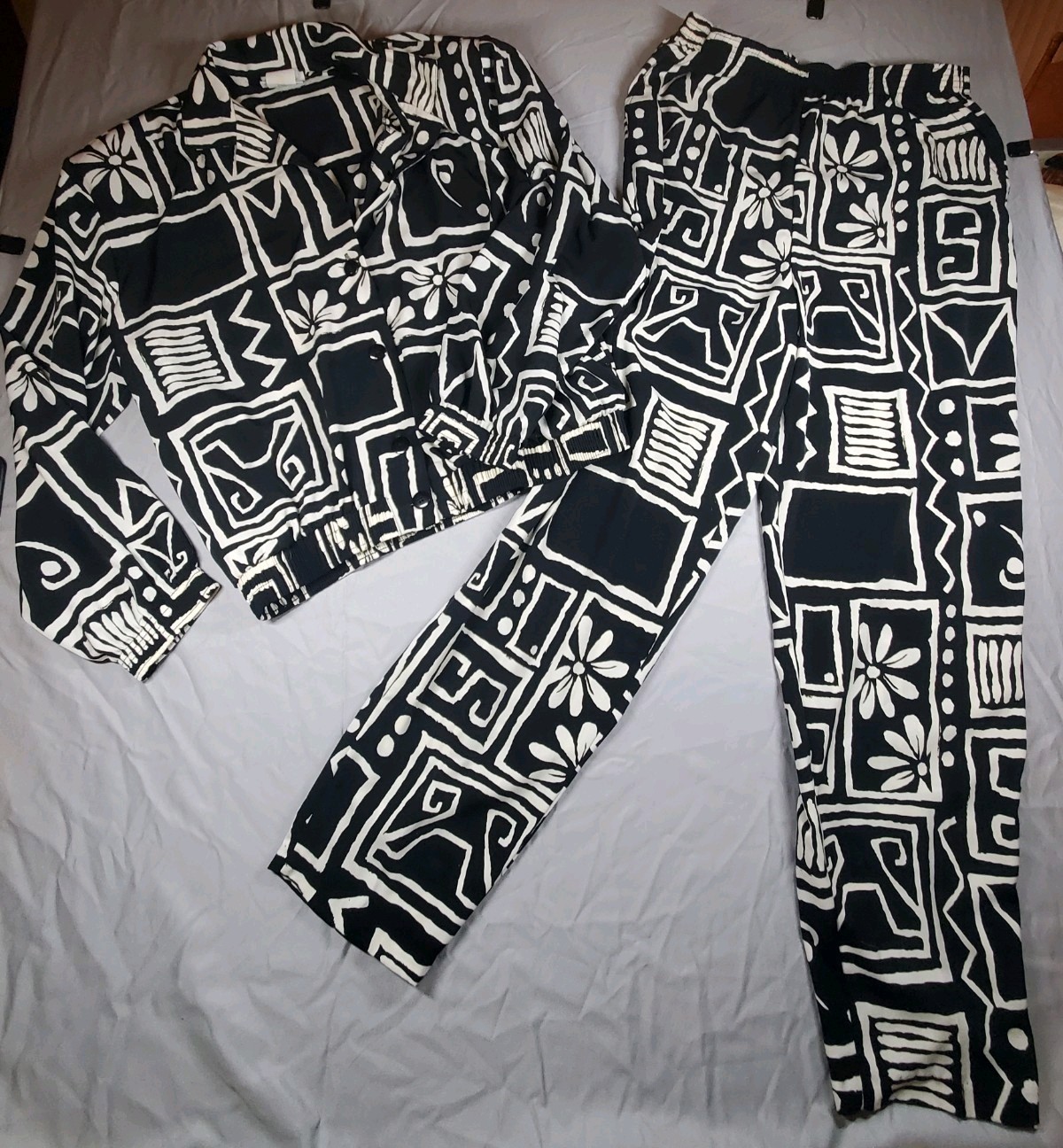 Vtg Tropics Women’s Size L Pants Suit Hawaiian Made In U.S.A. 100% Polyester Top