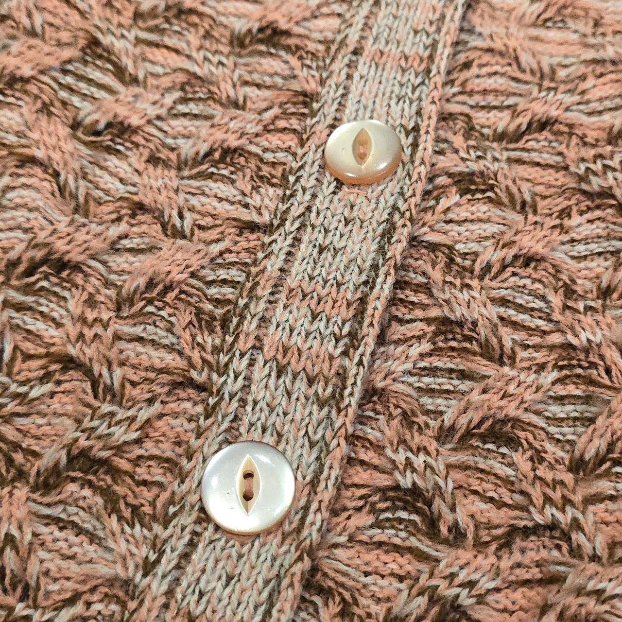 Vintage 60s Acrilan Heriglic Textured Knit Cardigan Sweater Peach Pink S/M