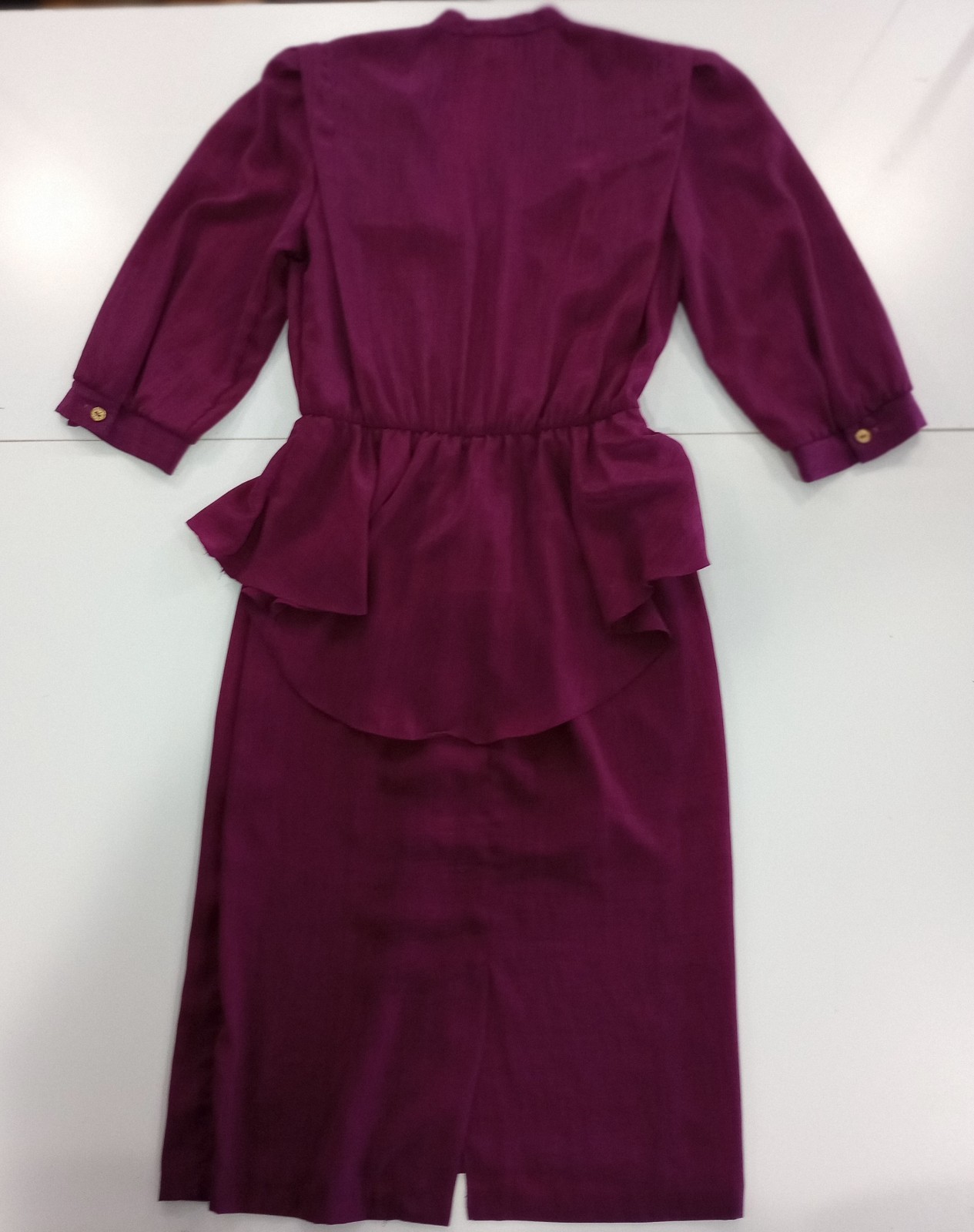 Vtg Breli Originals Women’s 10 Midi Dress Maroon 3/4 Sleeve Low Cut V Neck Slit