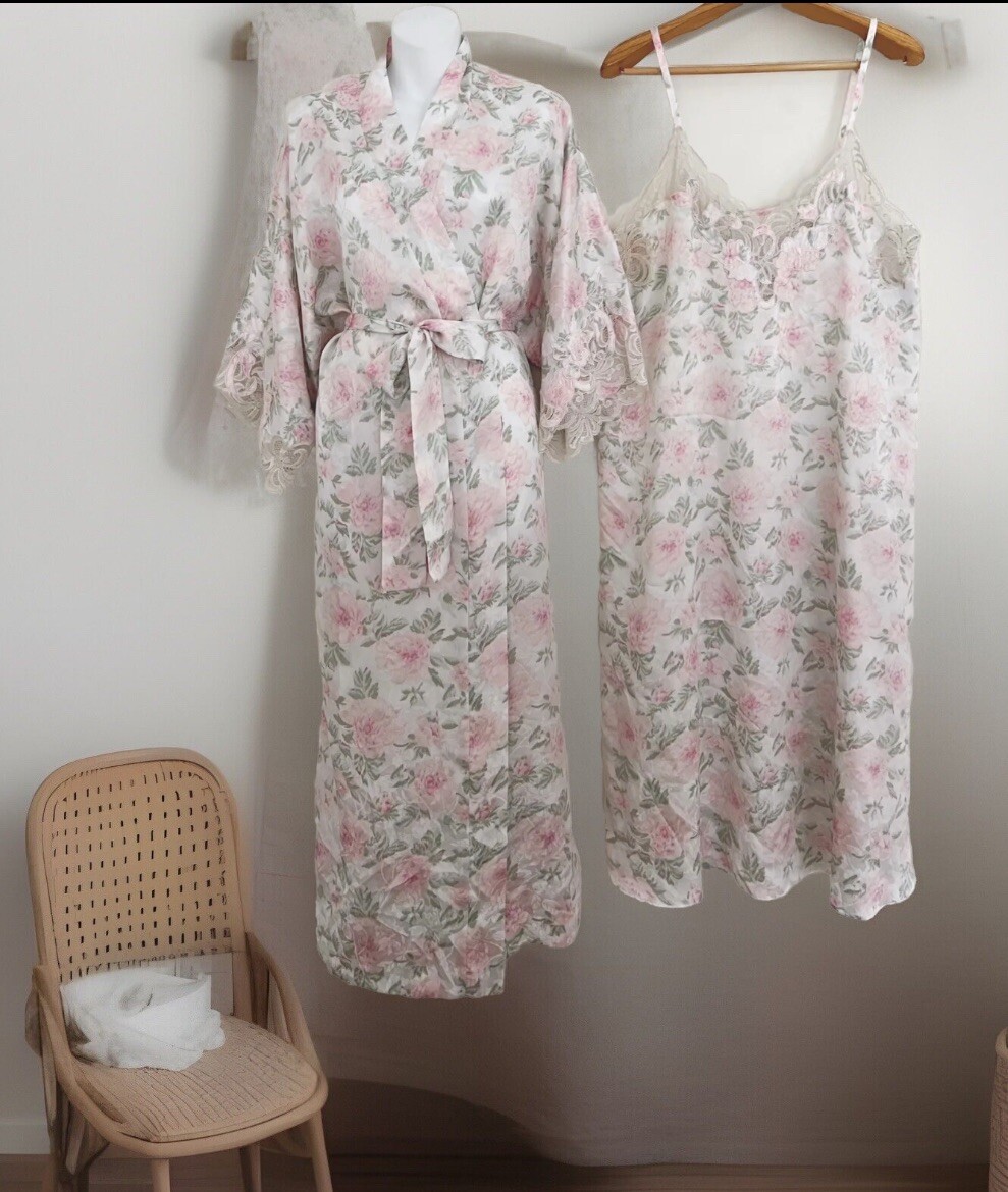 Vintage NATORI Satin Nightgown/Robe Set Size L Floral Pink Green Lace Lingerie