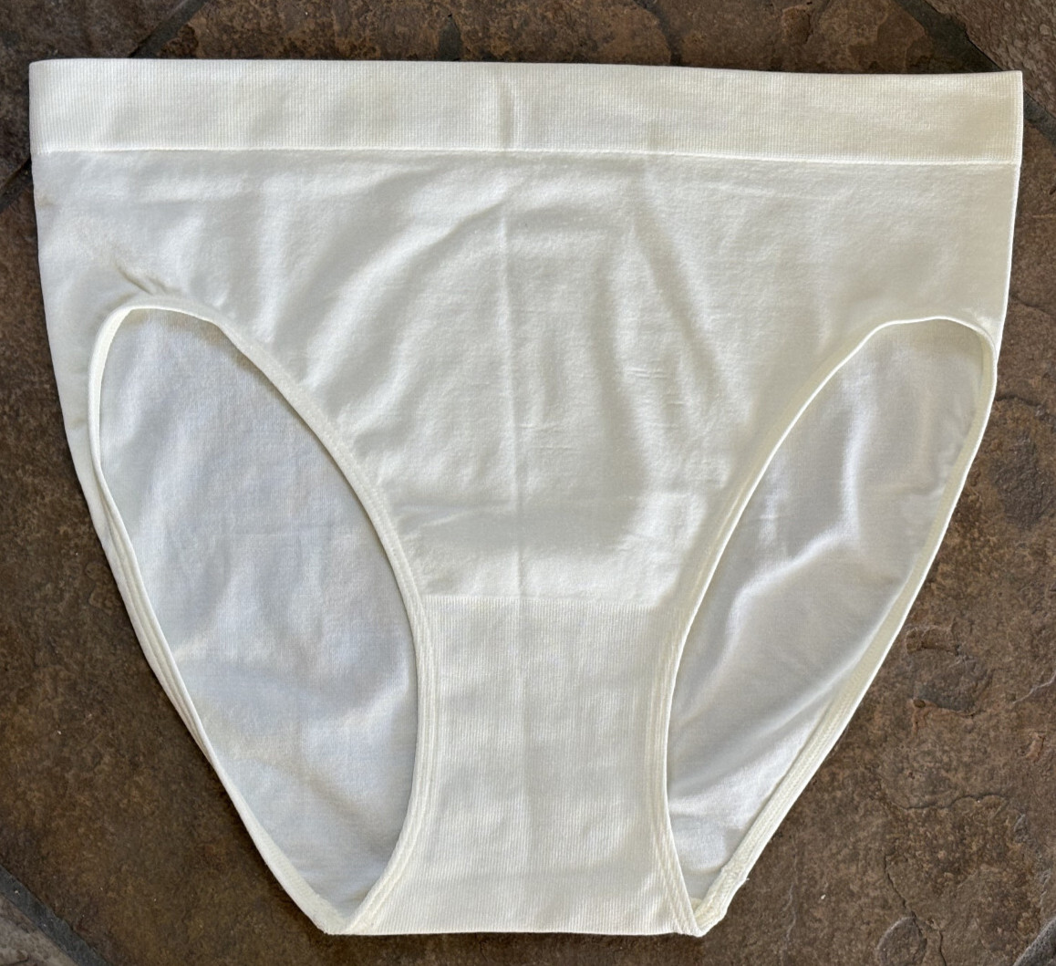 WACOAL Large Ivory B Smooth Ruched Nylon Blend Hi Cut Brief Panties #834175 NWOT