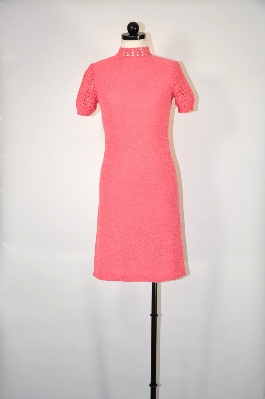60s Vintage Salmon Pink Cotton Boucle Knit Short Sleeve Sweater Dress Women XS S