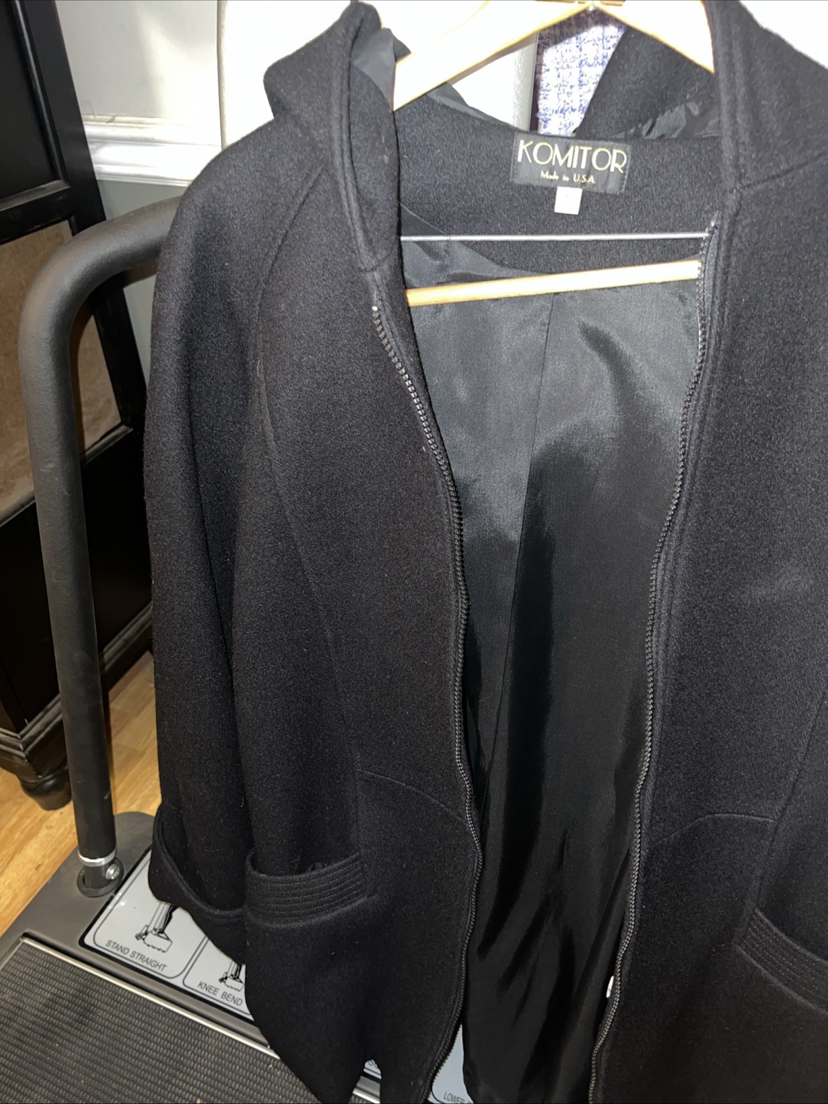 KOMITOR HOODED Wool ZIP Women’s Size 14/16 Coat USA MADE versatile Travel Winter