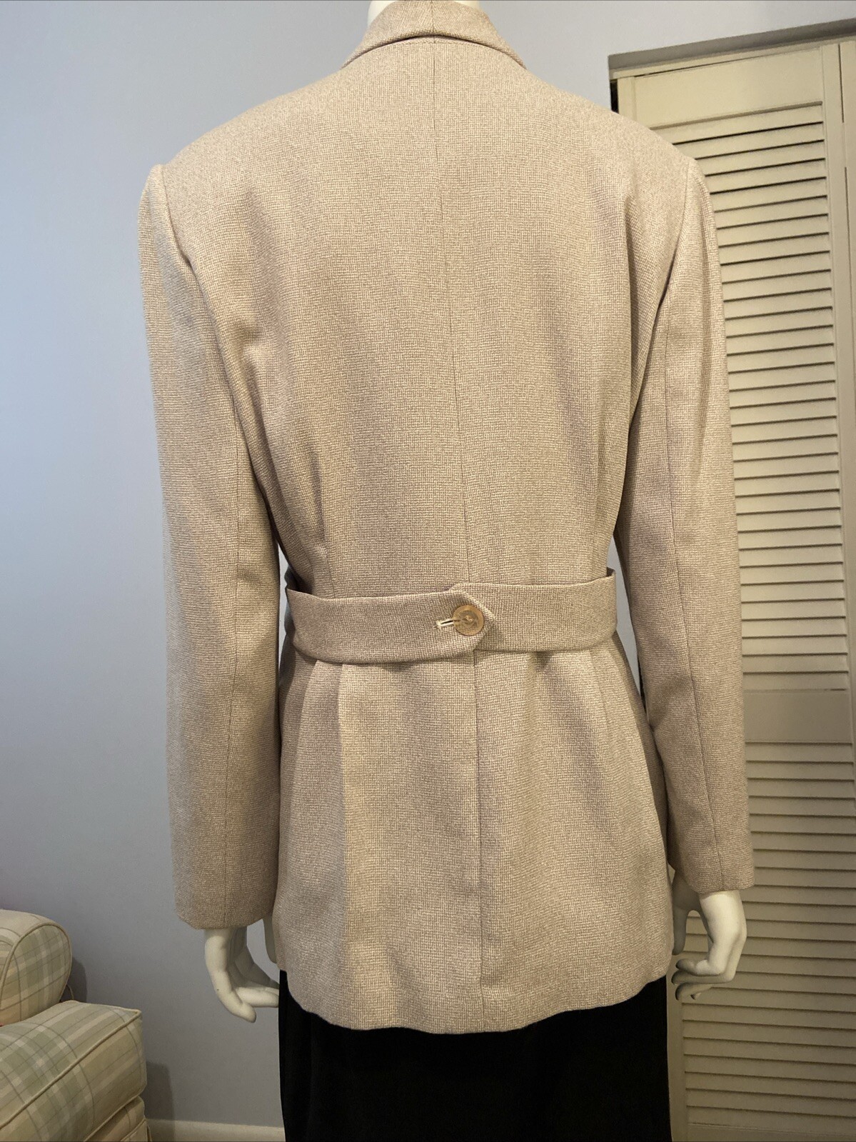 Vintage Larry Levine Beige Chic Jacket 1 Button Pleats Pockets Belt Detail Sz 10