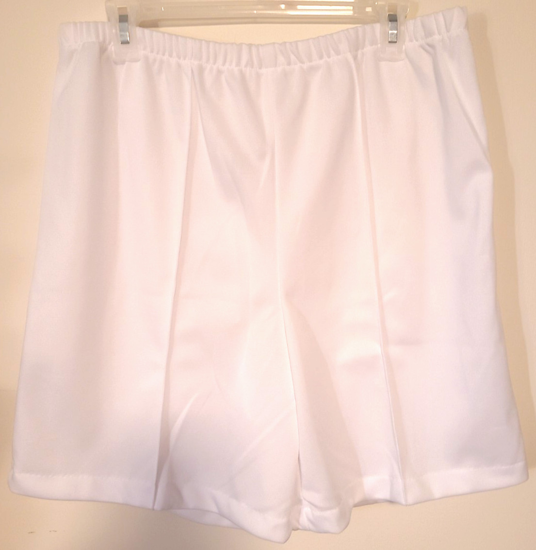 Vintage Women’s JoRo Pull Up Shorts White Polyester Full Elastic Waist SZ 12