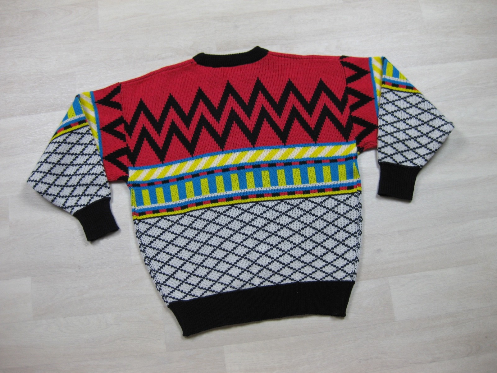 Vintage 80s Chateau Artsy Crewneck Sweater Women’s (M) Geometric New Wave