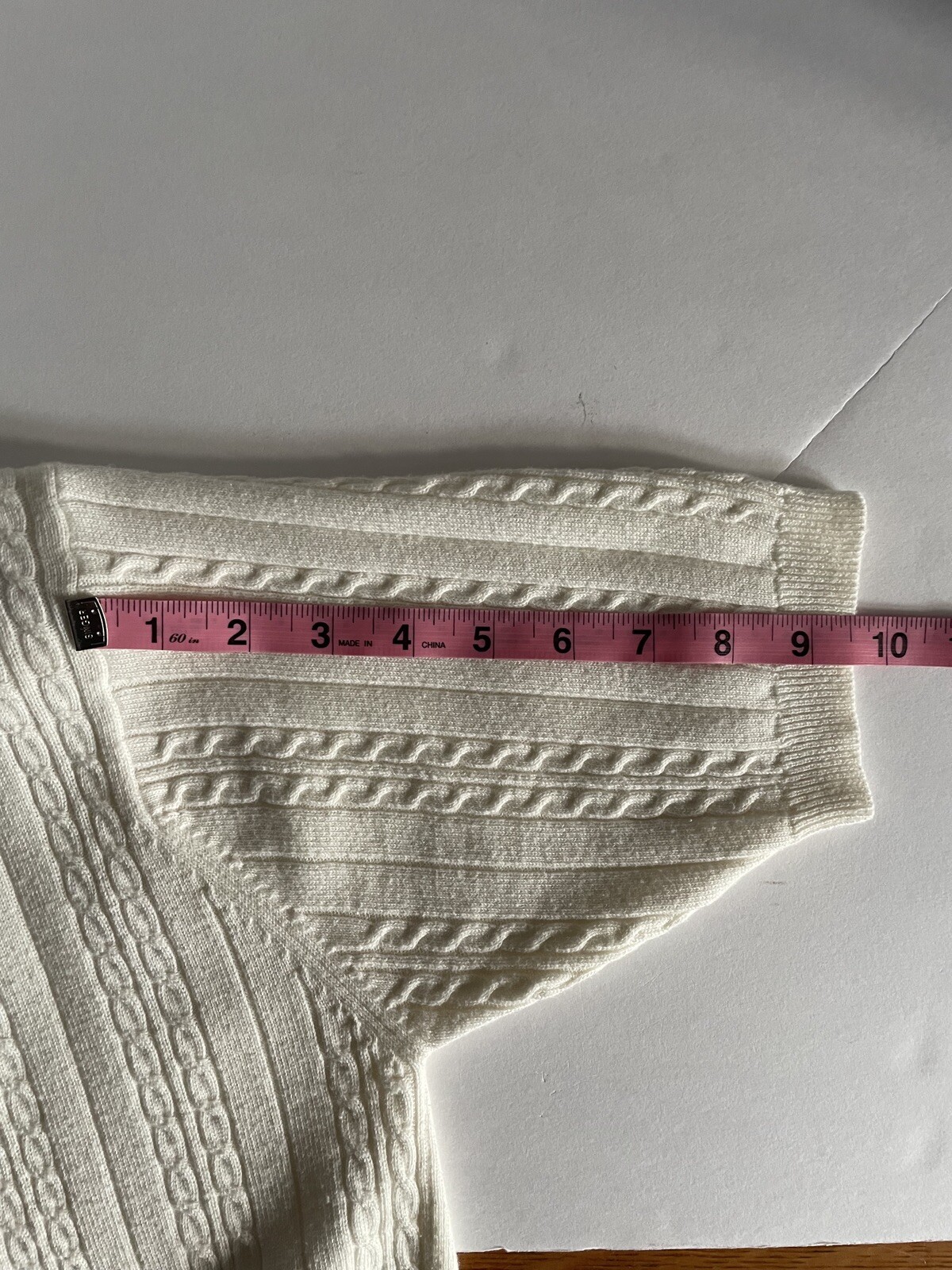 Vintage Yarnworks Sweater Med Cable Knit Shoulder Pads Short Sleeves Cream*