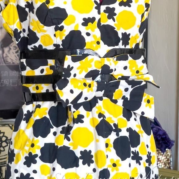 Sunny 1960’s Mod Yellow High Collar Abstract Flower Print Dress 2 Bow Belts VNTG