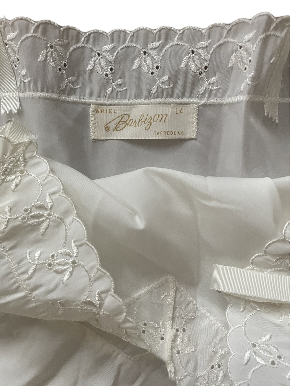 VTG Ariel Barbizon Slip Tafredda White Adjustable Eyelet Trim Side Zip Sz 14