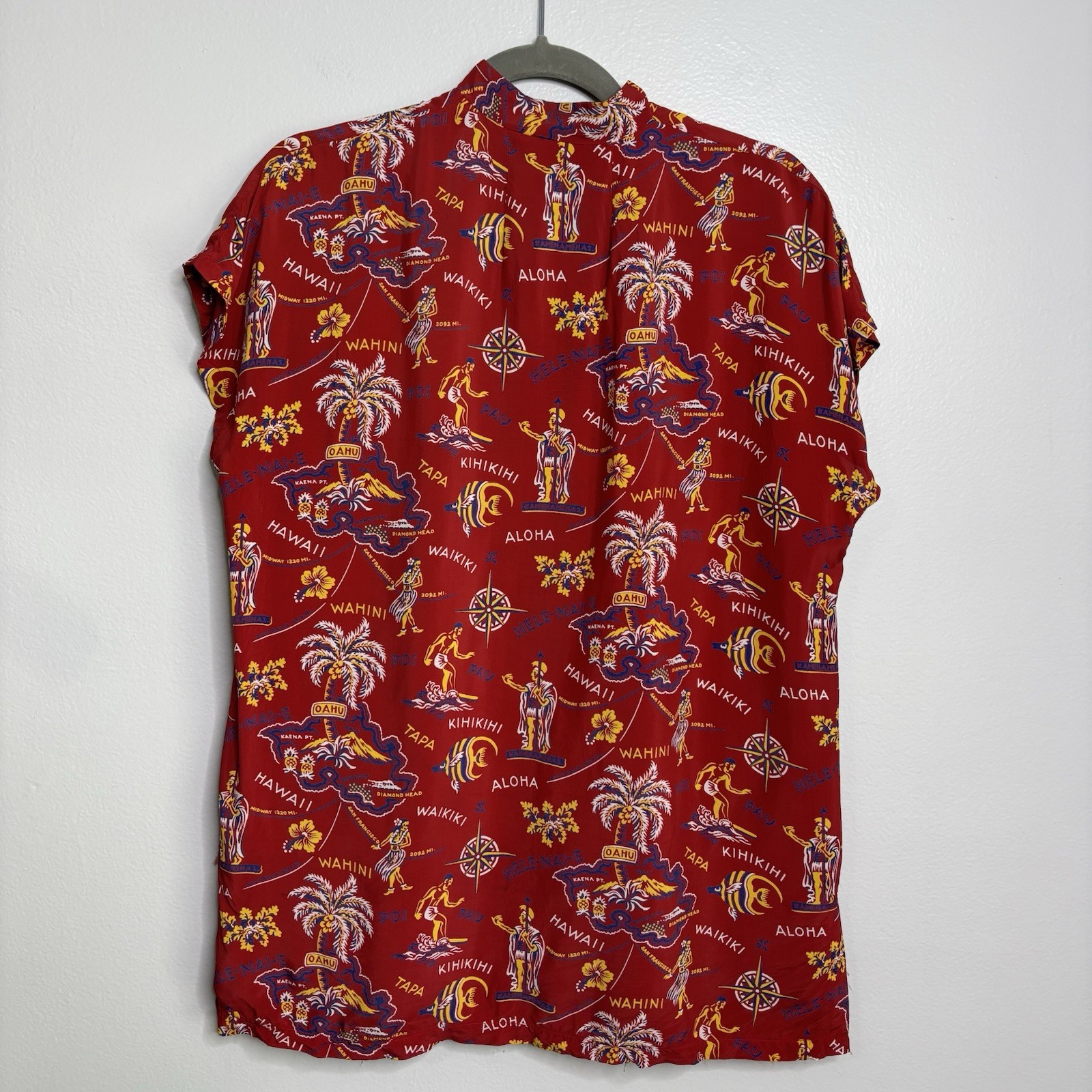 Vintage Waikiki Sports 50’s Red Hawaiian Teatimer Aloha Shirt