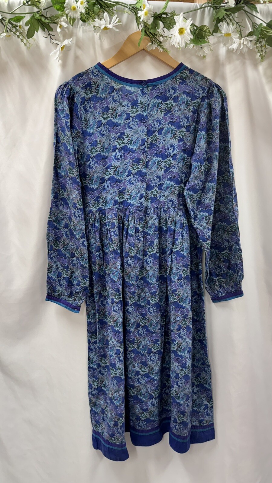 Rare Vintage phool Indian Cotton Dress Beaded Embroidery
