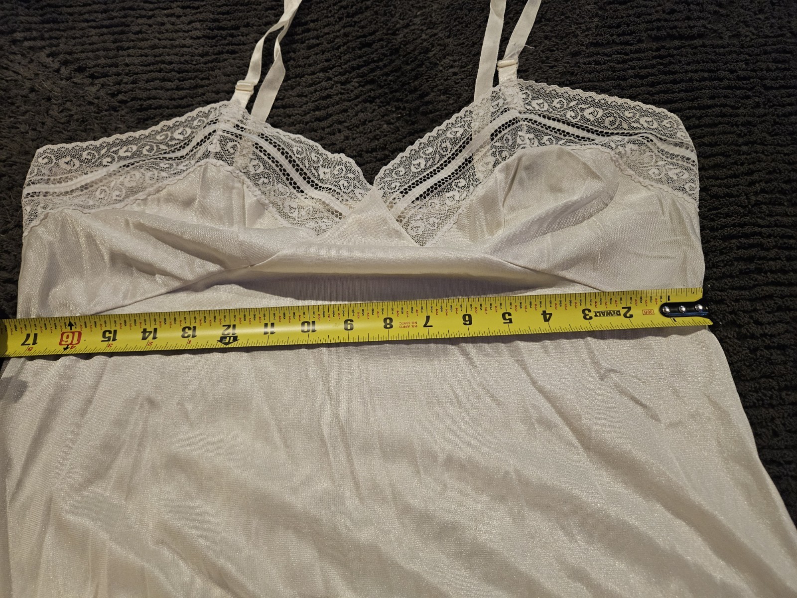 Vtg 50s LINGERIE BY VINCENT Size 40 Full Slip USA Nylon Lace Bust Pin Up Style